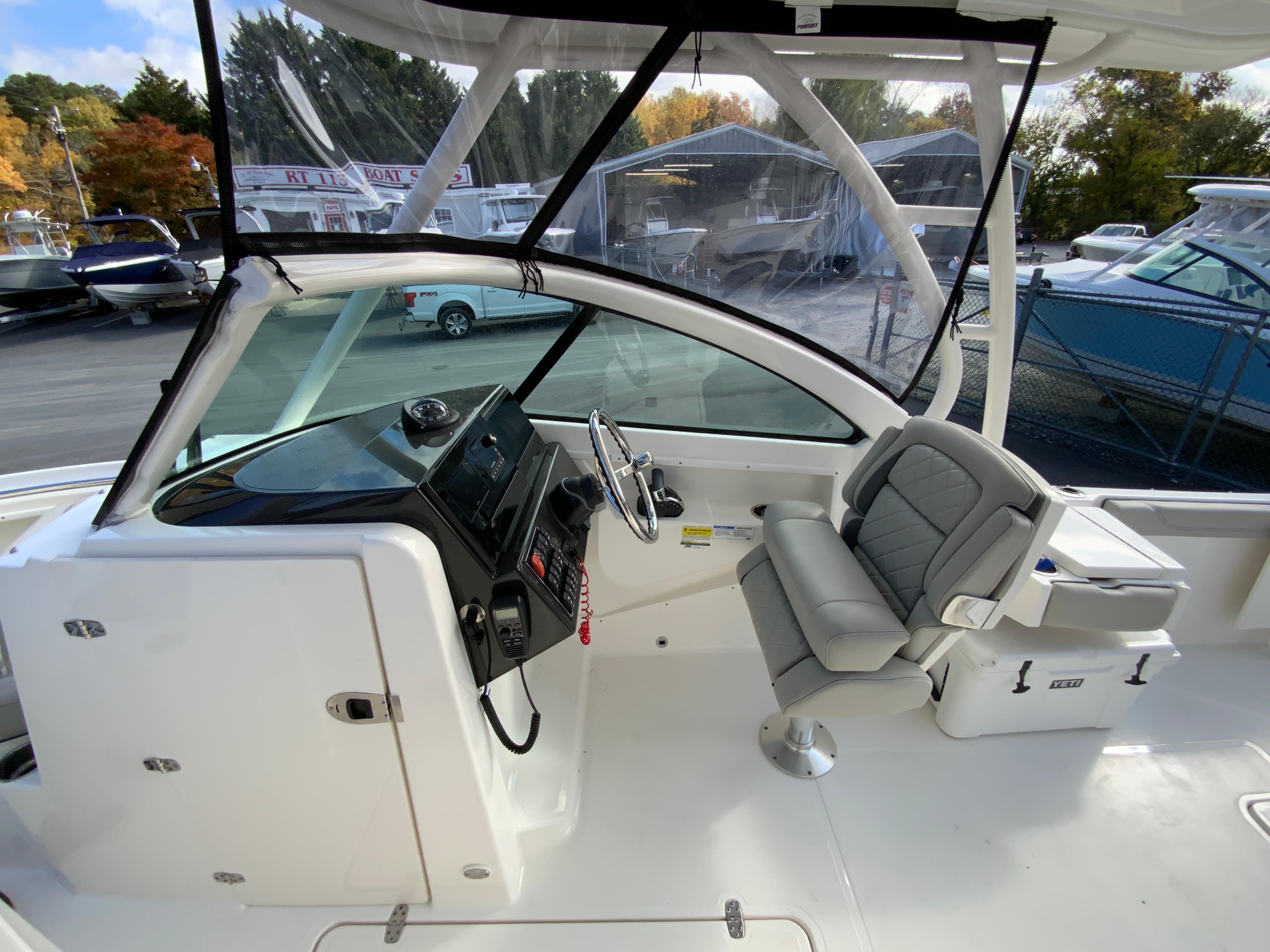 2024 Pursuit DC 246 Dual Console-28