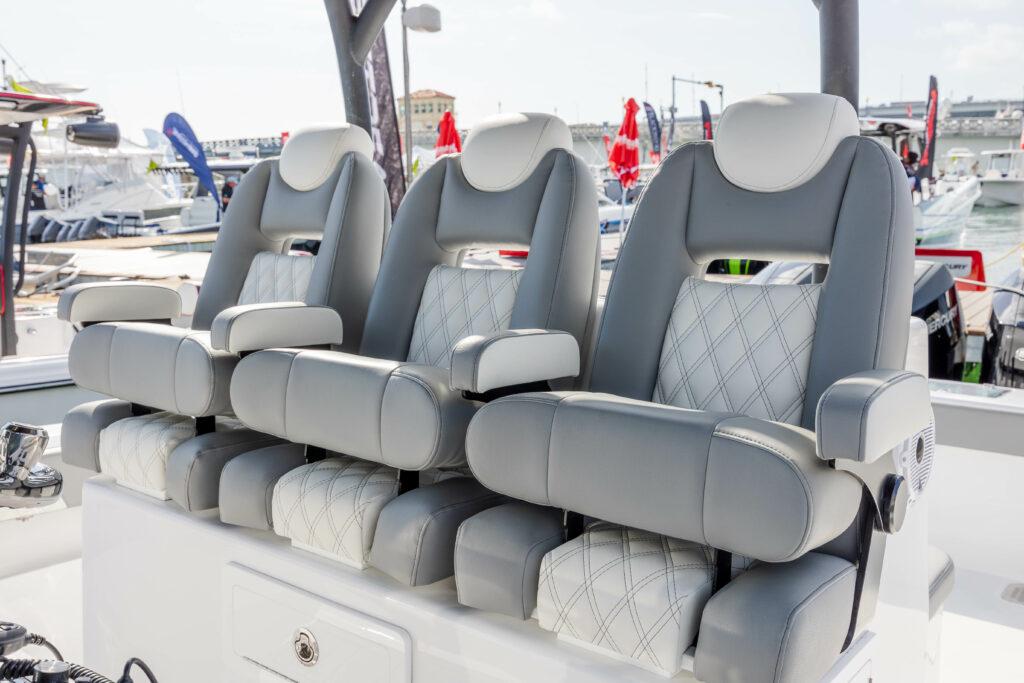 Front Runner-39 CC Custom 2026 -FL-US-2024 Front Runner 39 CC Custom boat seats at marina.-9053590 | Thumbnail