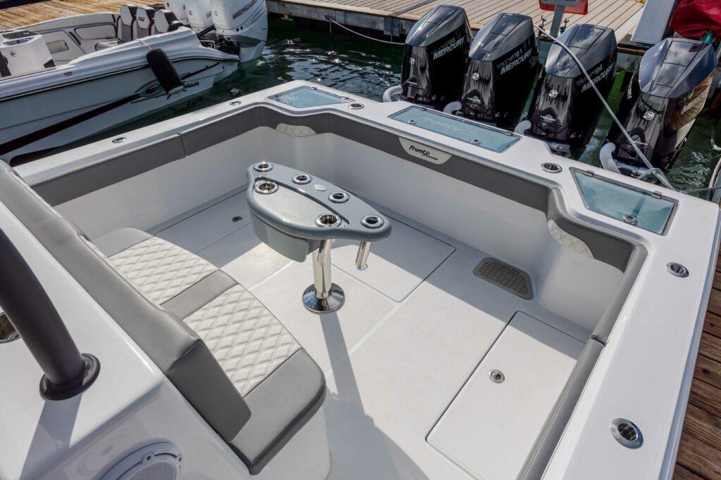 Front Runner-39 CC Custom 2026 -FL-US-2024 Front Runner 39 CC Custom boat with spacious seating and powerful outboard engines.-9053590 | Thumbnail