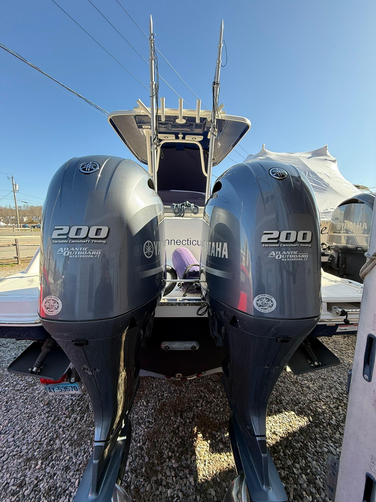 2019-robalo-r272-center-console-power-9753591-20250410073514882-1_XLARGE