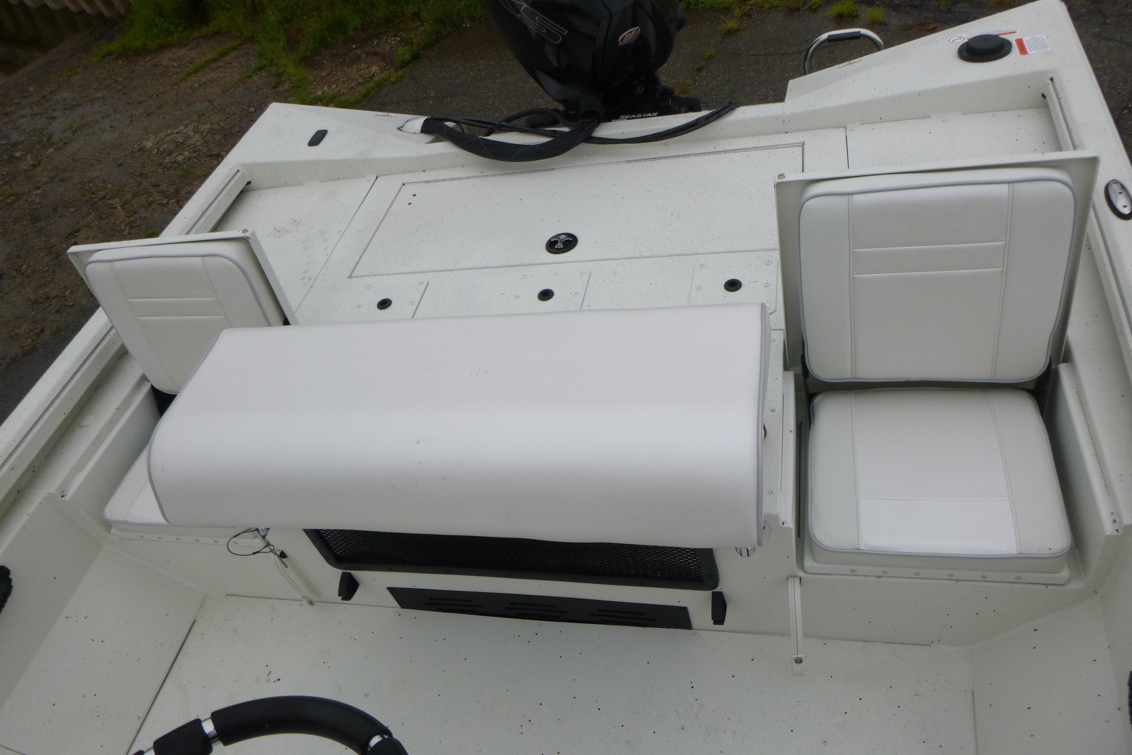 2025 Ranger RB210 Gallery