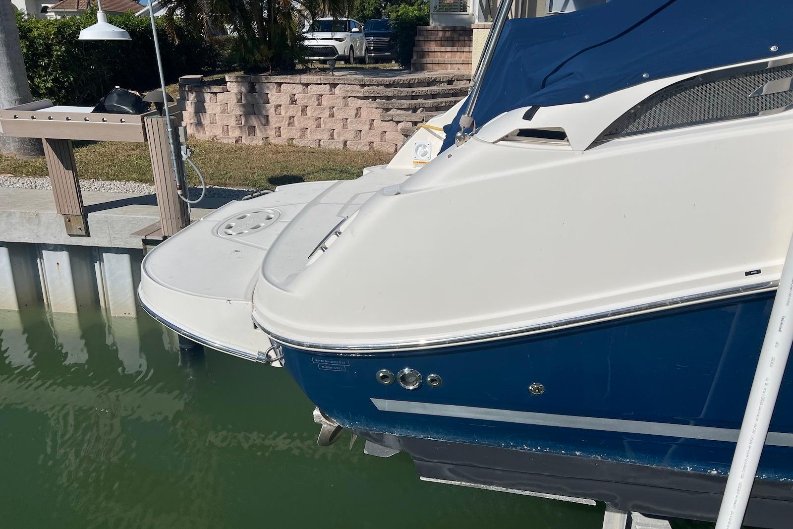 F 10537 PT Knot 10 Yacht Sales F 10537 PT Knot 10 Yacht Sales