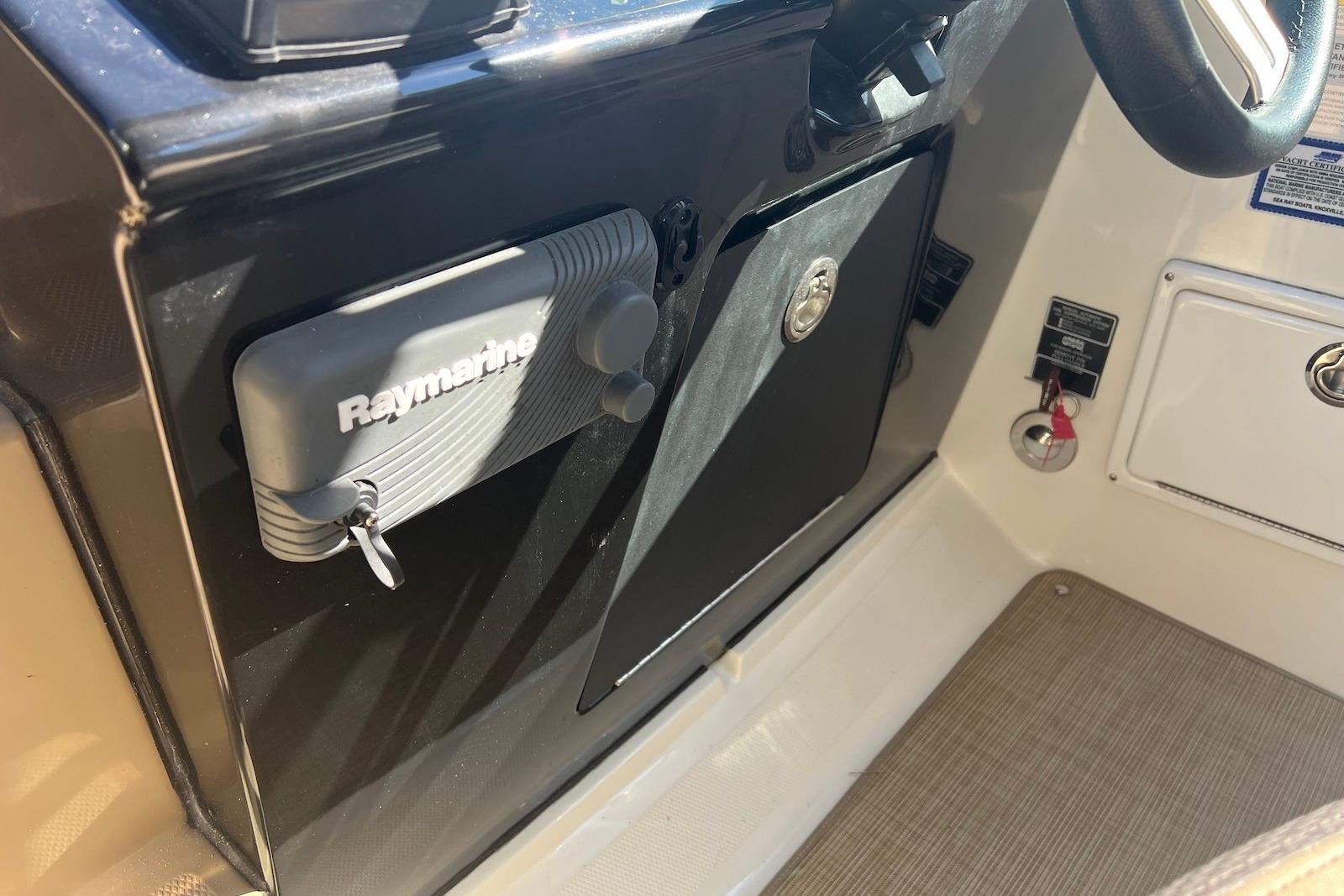 F 10537 PT Knot 10 Yacht Sales F 10537 PT Knot 10 Yacht Sales