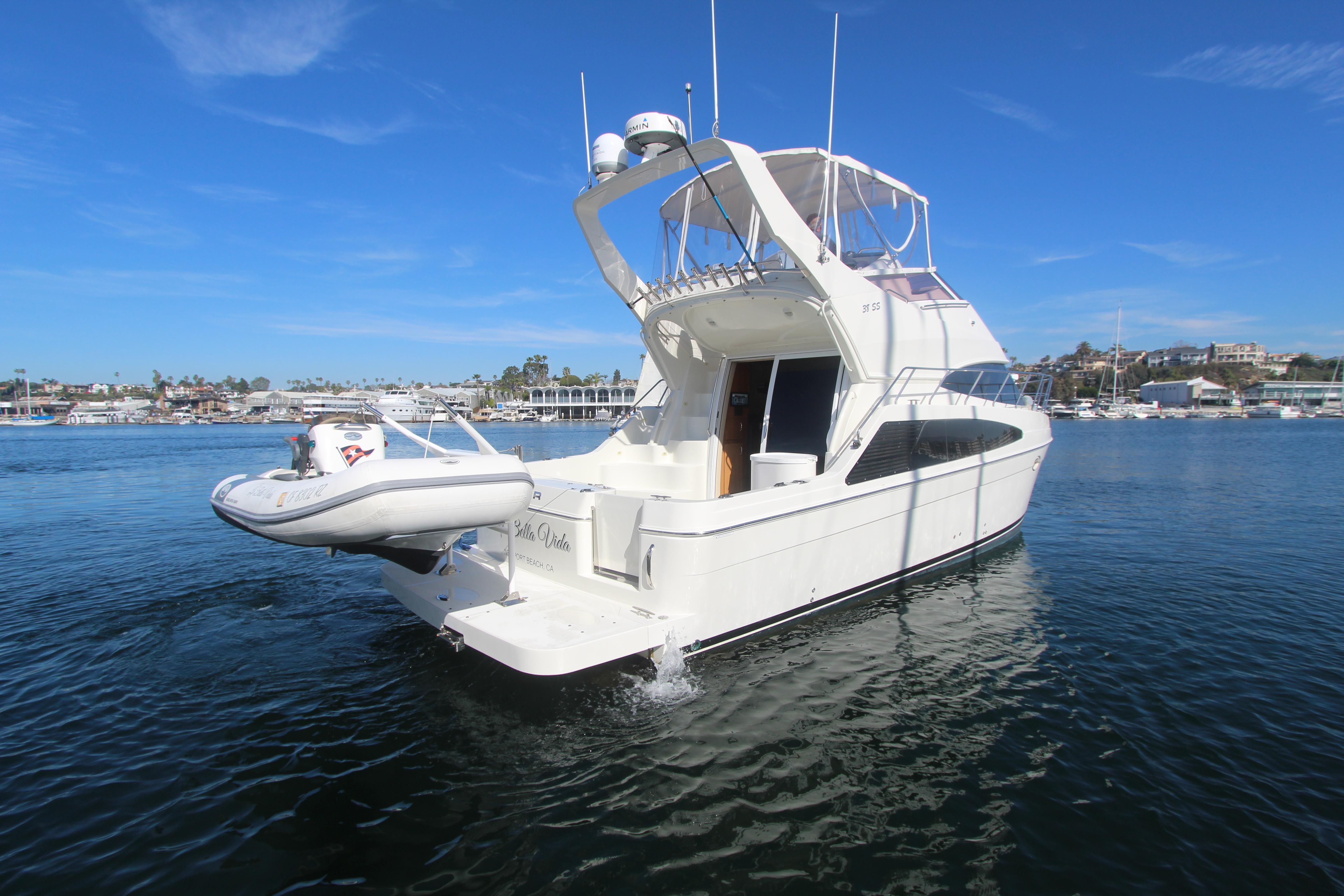 38 foot carver yacht