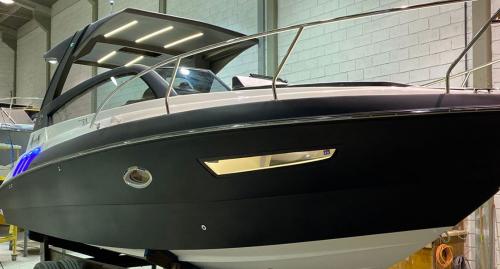 Hanover-305 Outboard Black & White T-Top Edition 2025-Ready for Immediate Delivery FL-US-9663599 | Thumbnail
