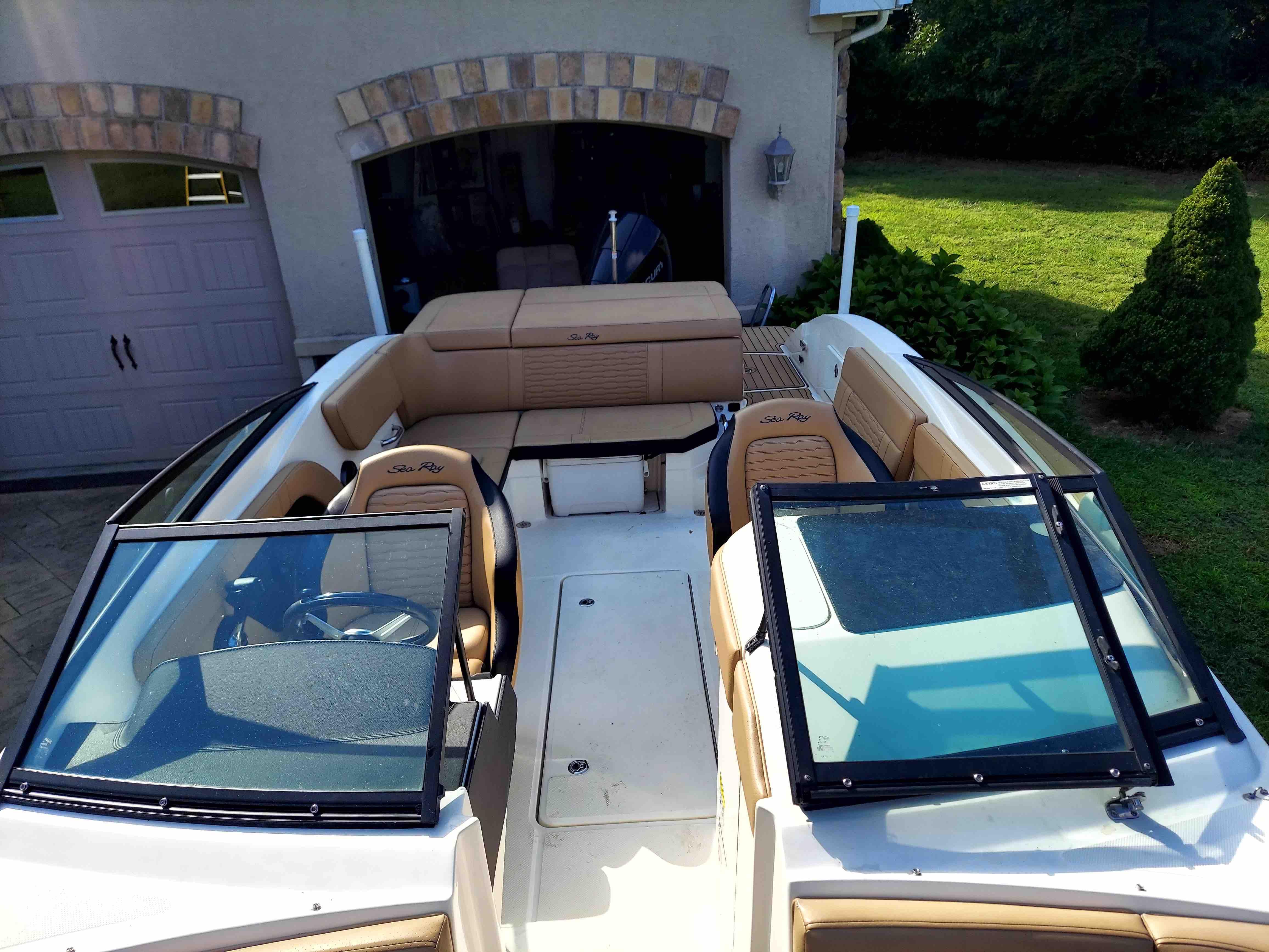 F 8514 KG Knot 10 Yacht Sales