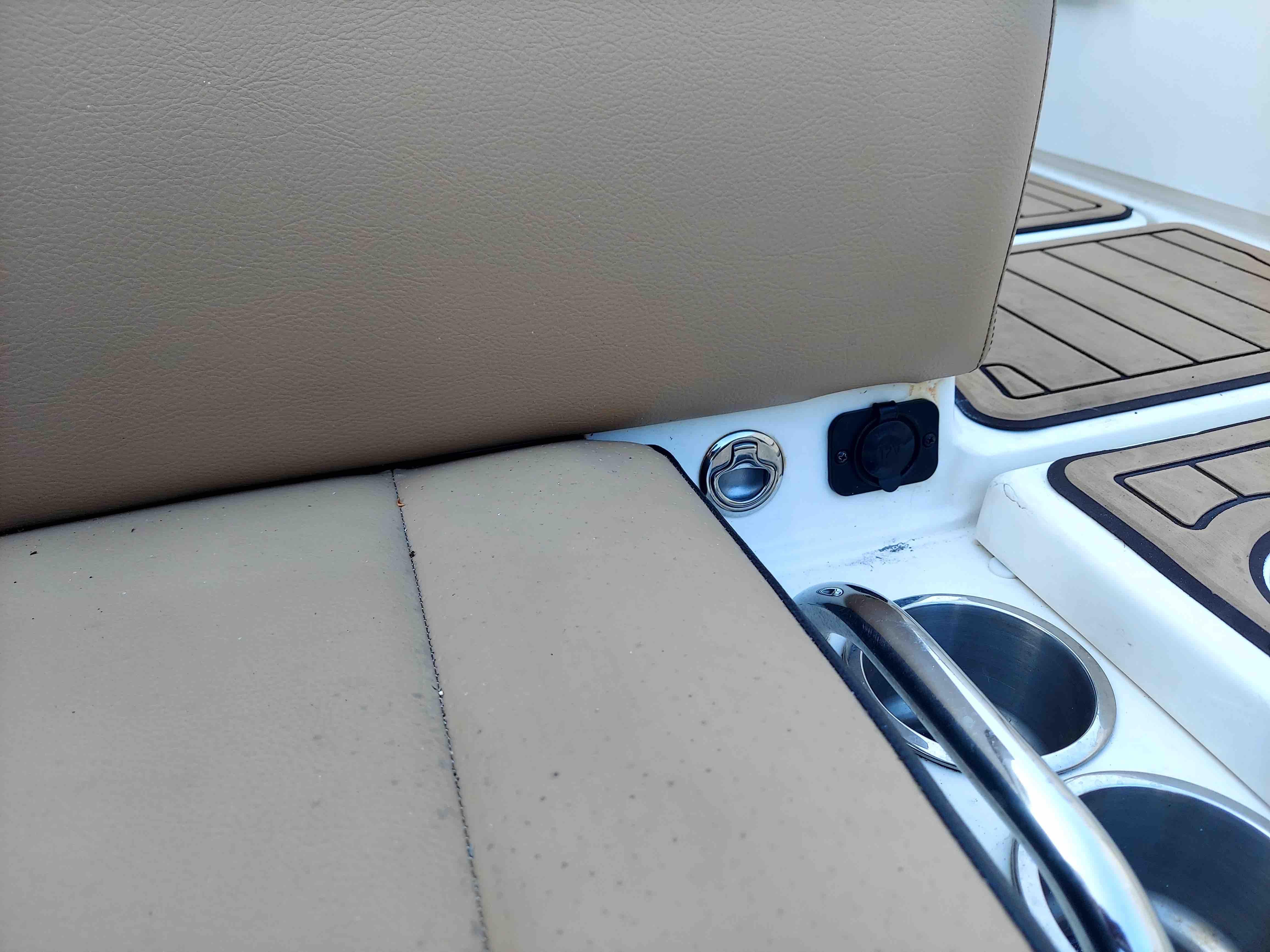 F 8514 KG Knot 10 Yacht Sales