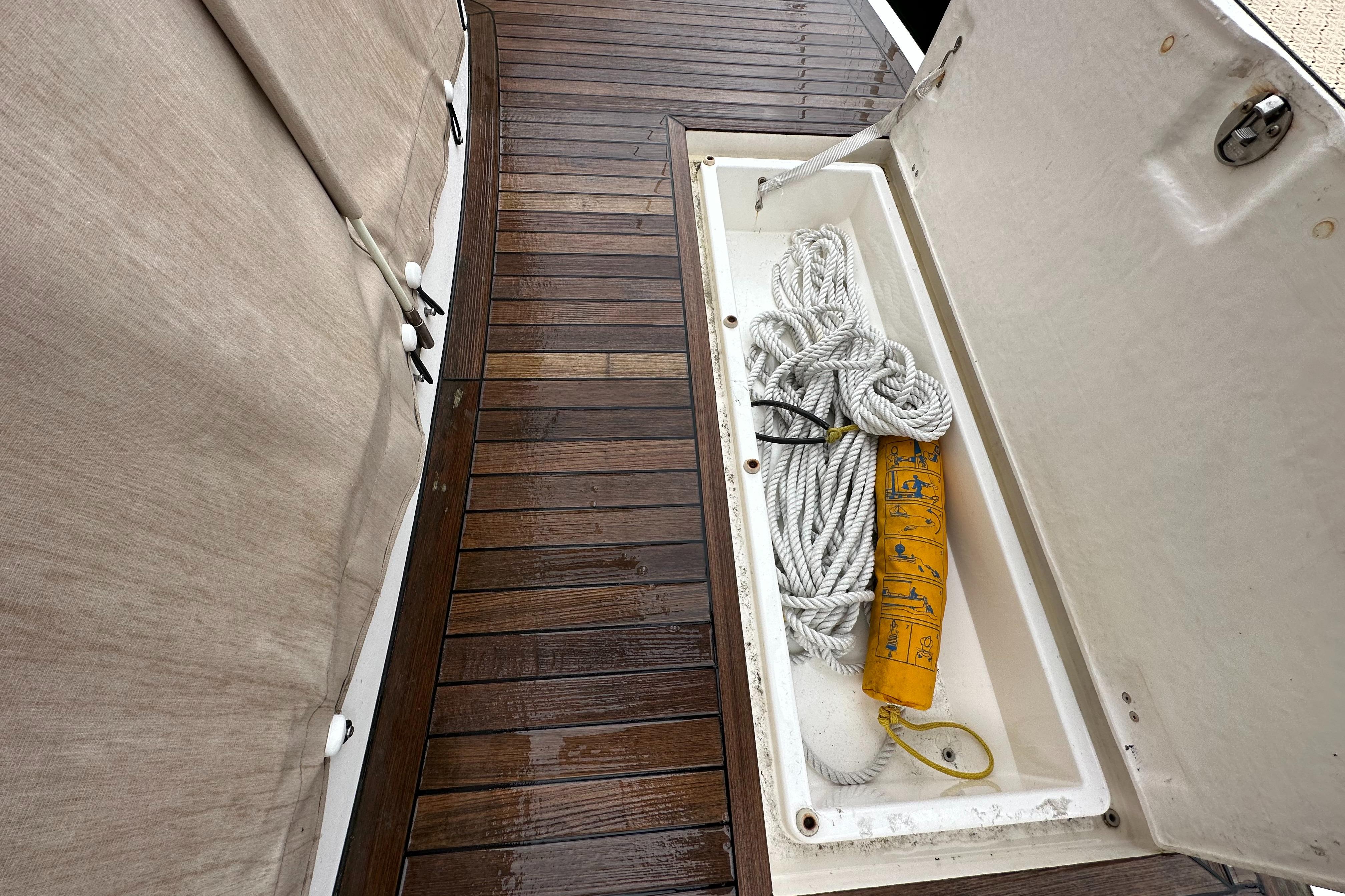Fairline Squadron 42