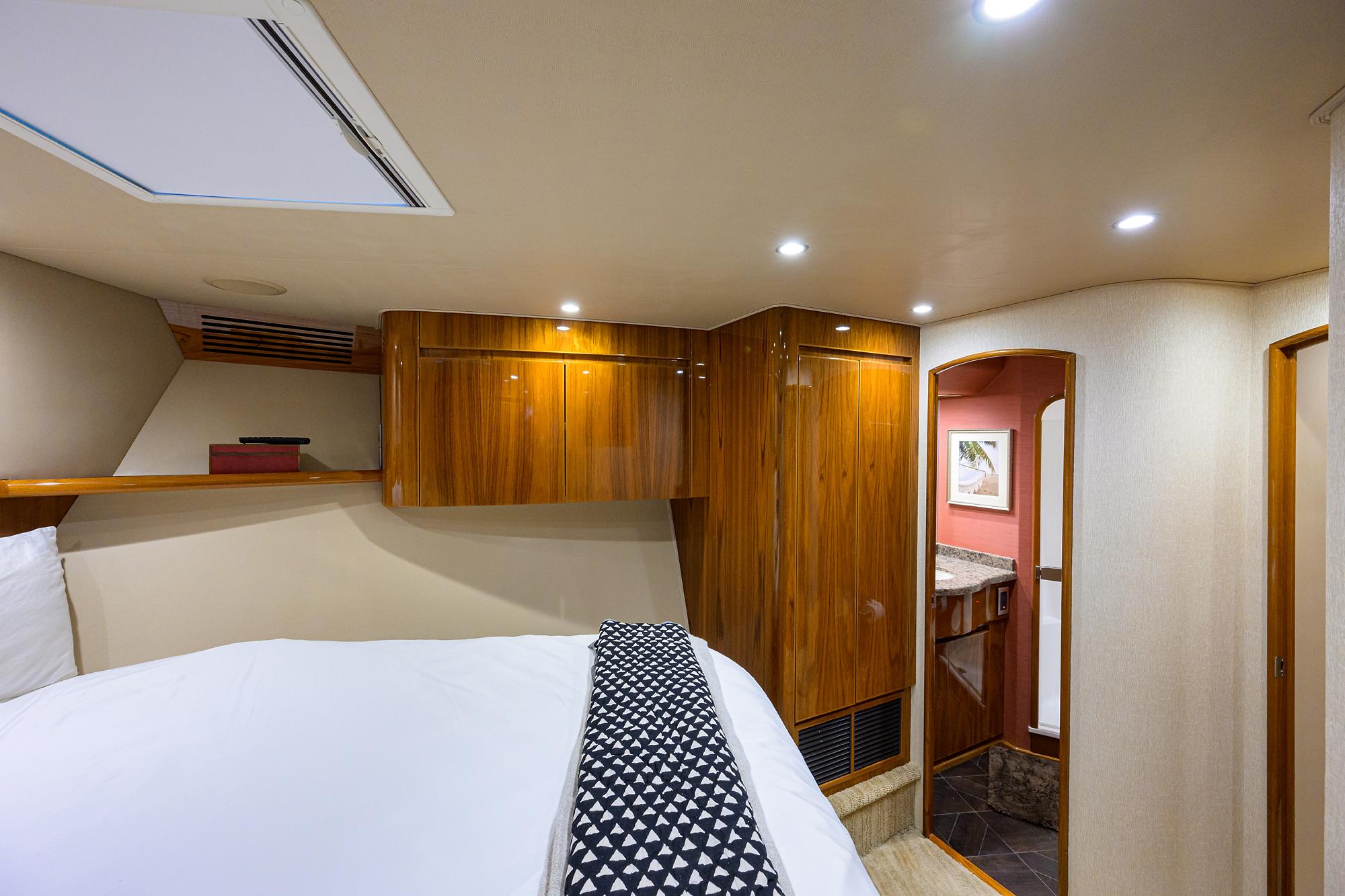 Just Chillin Yacht Photos Pics Viking 76 JUST CHILLIN - Forward Stateroom & Head Access