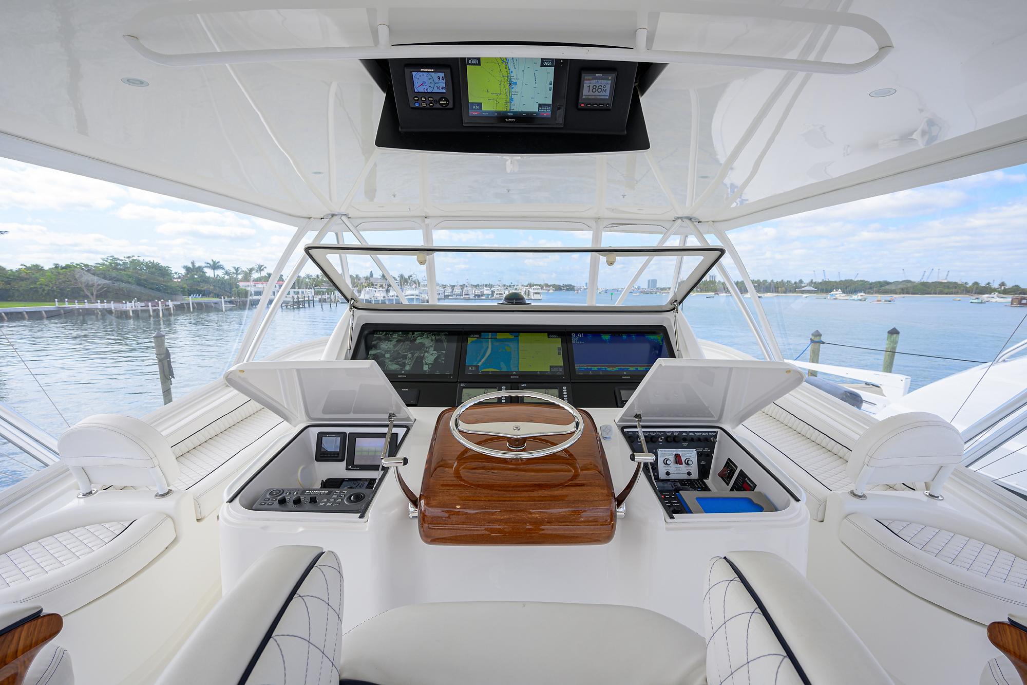 Just Chillin Yacht Photos Pics Viking 76 JUST CHILLIN - Helm Station Electronics