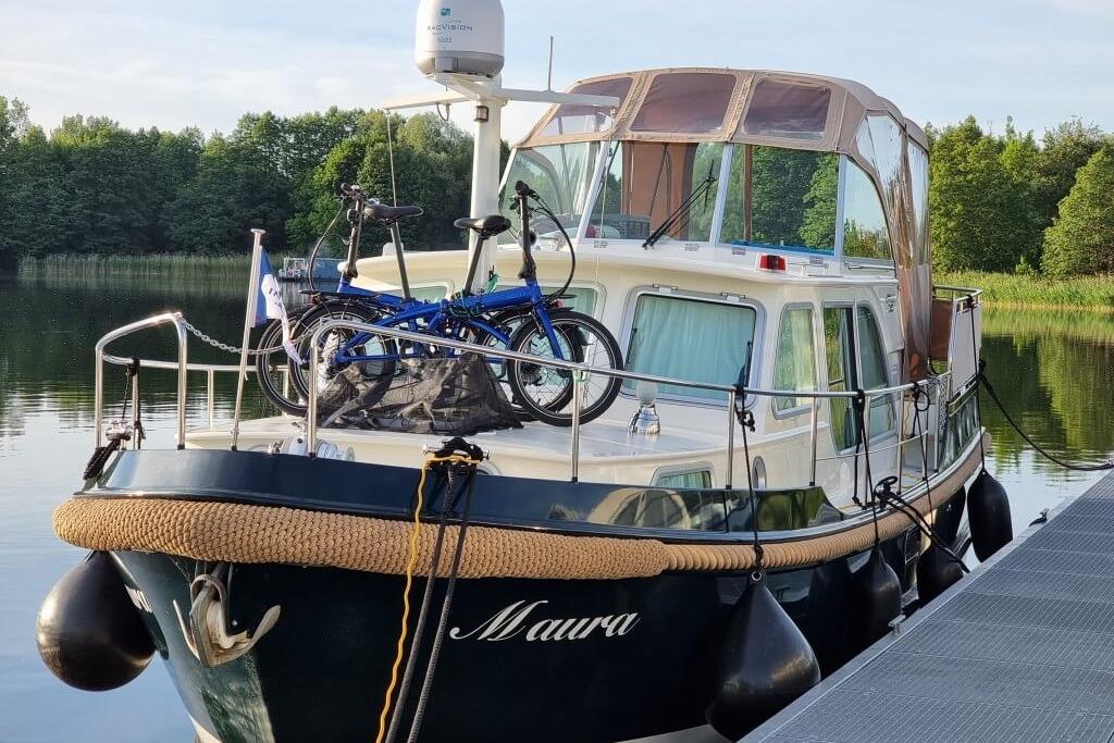 Linssen Yachts 2014 New Classic Sturdy 36 AC moored with bicycles on deck.