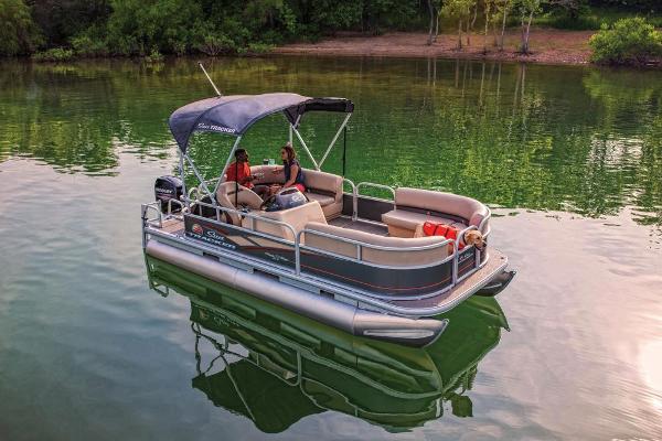 2019 Sun Tracker boat for sale, model of the boat is Party Barge 18 DLX & Image # 8 of 23
