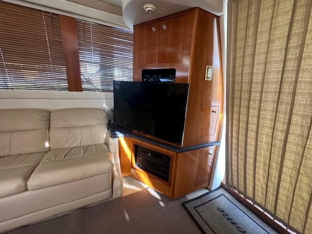 2000-carver-450-voyager-pilothouse-power-9763617-20250503052945752-1_XLARGE