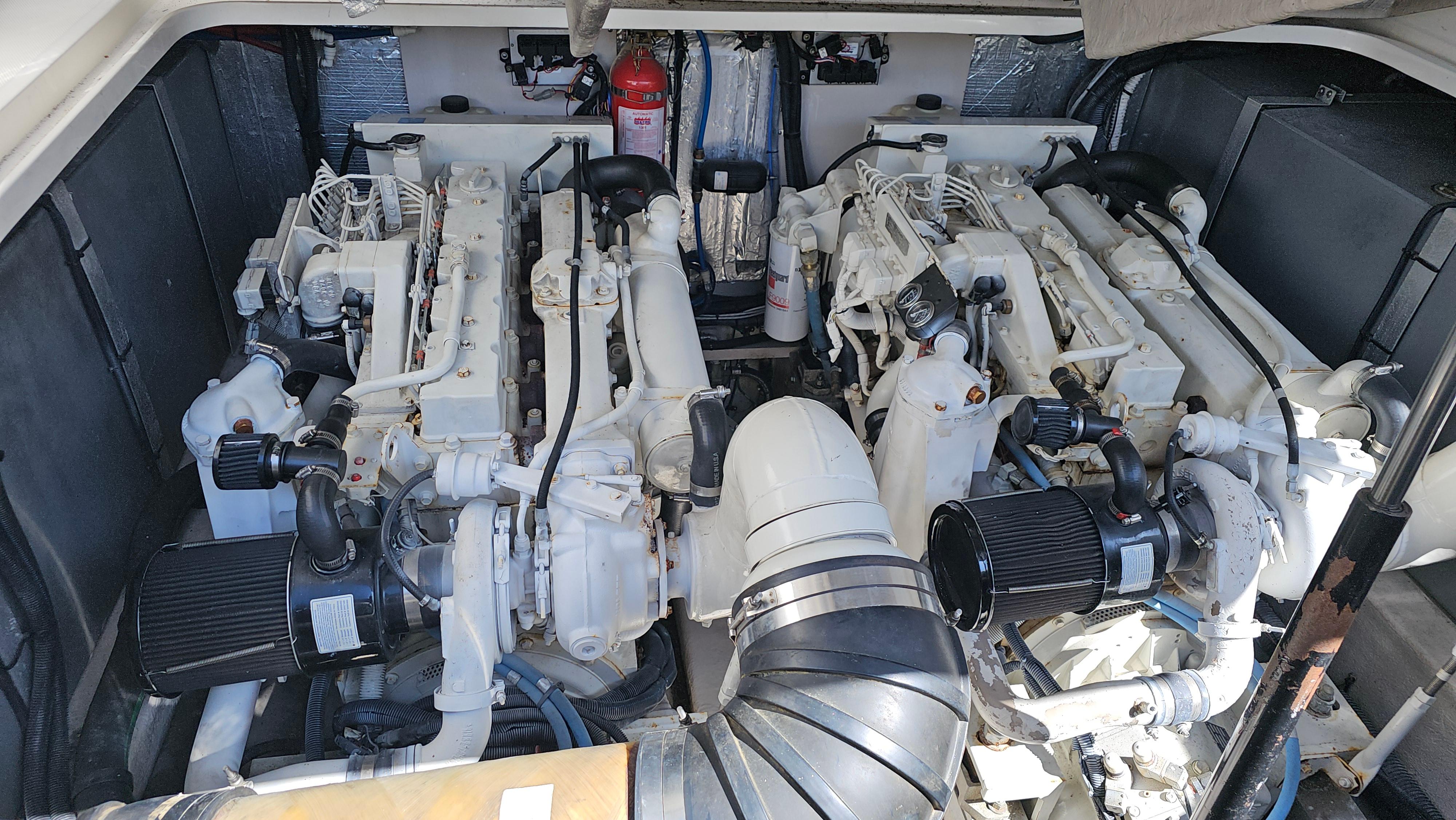 2003-sea-ray-410-express-cruiser--power-9743619-20250401131940527-1_XLARGE