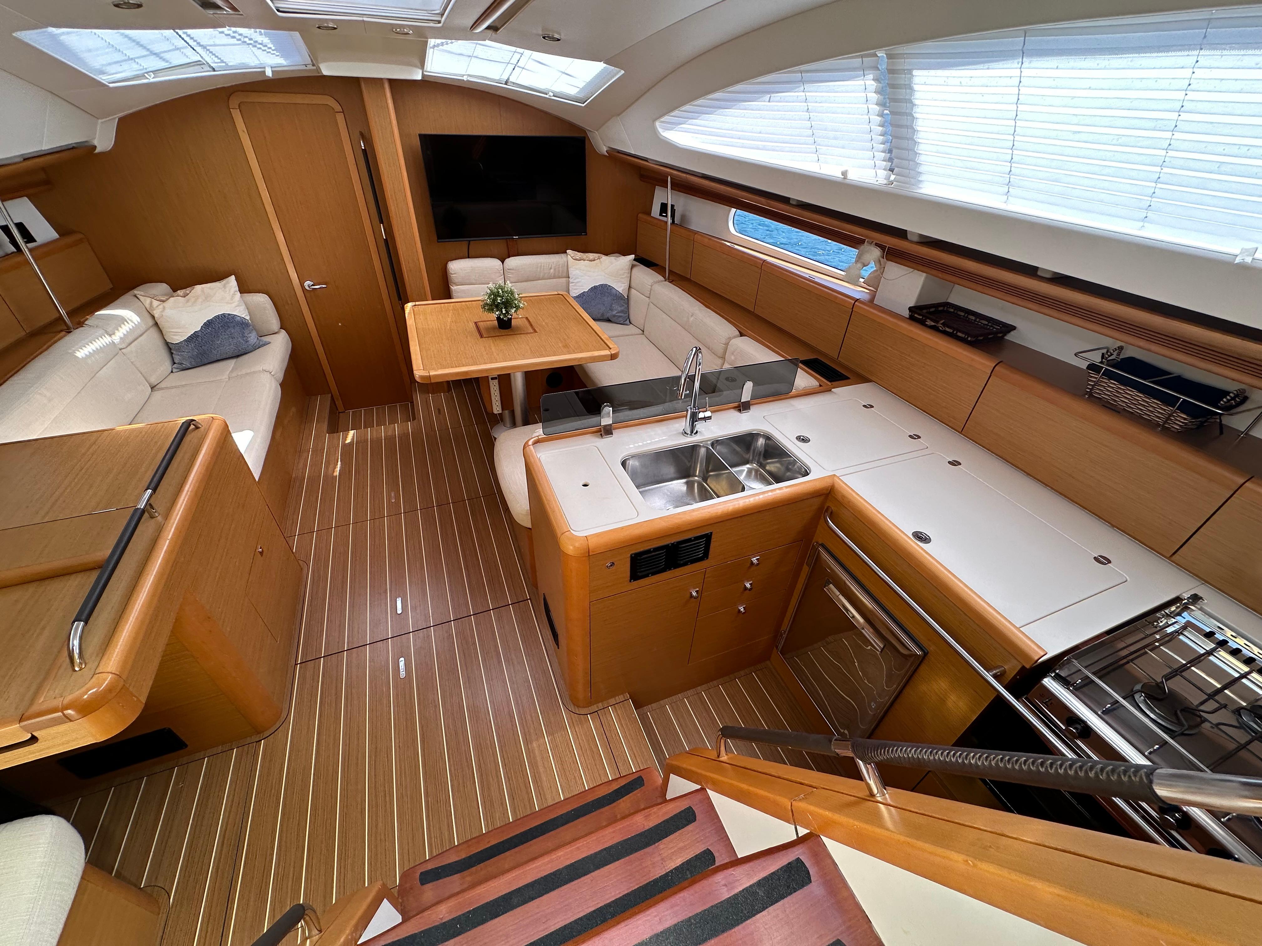 Jeanneau-Sun Odyssey 45 DS 2011-Point Final GD-9753619 | Thumbnail