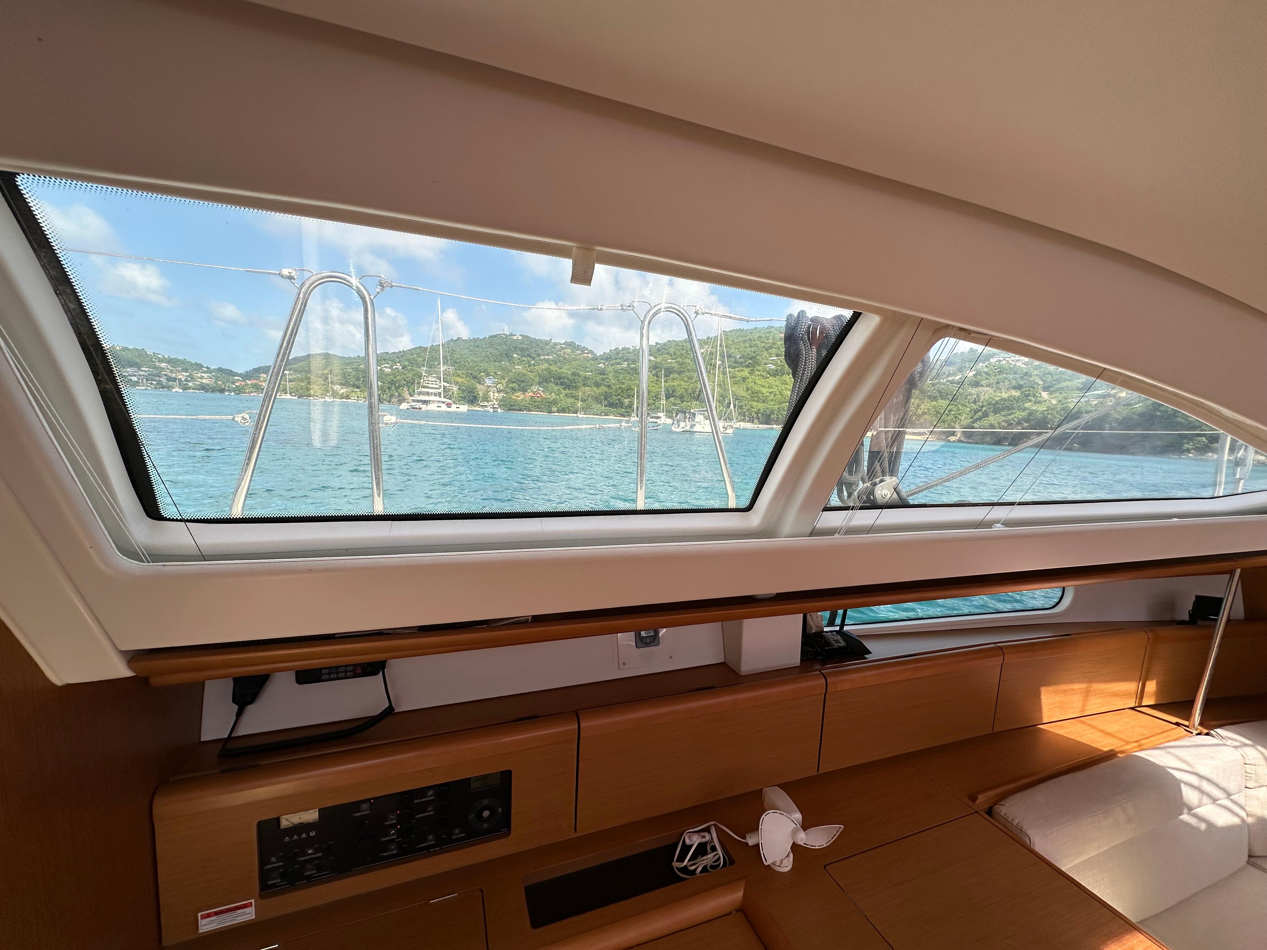 Jeanneau-Sun Odyssey 45 DS 2011-Point Final GD-9753619 | Thumbnail