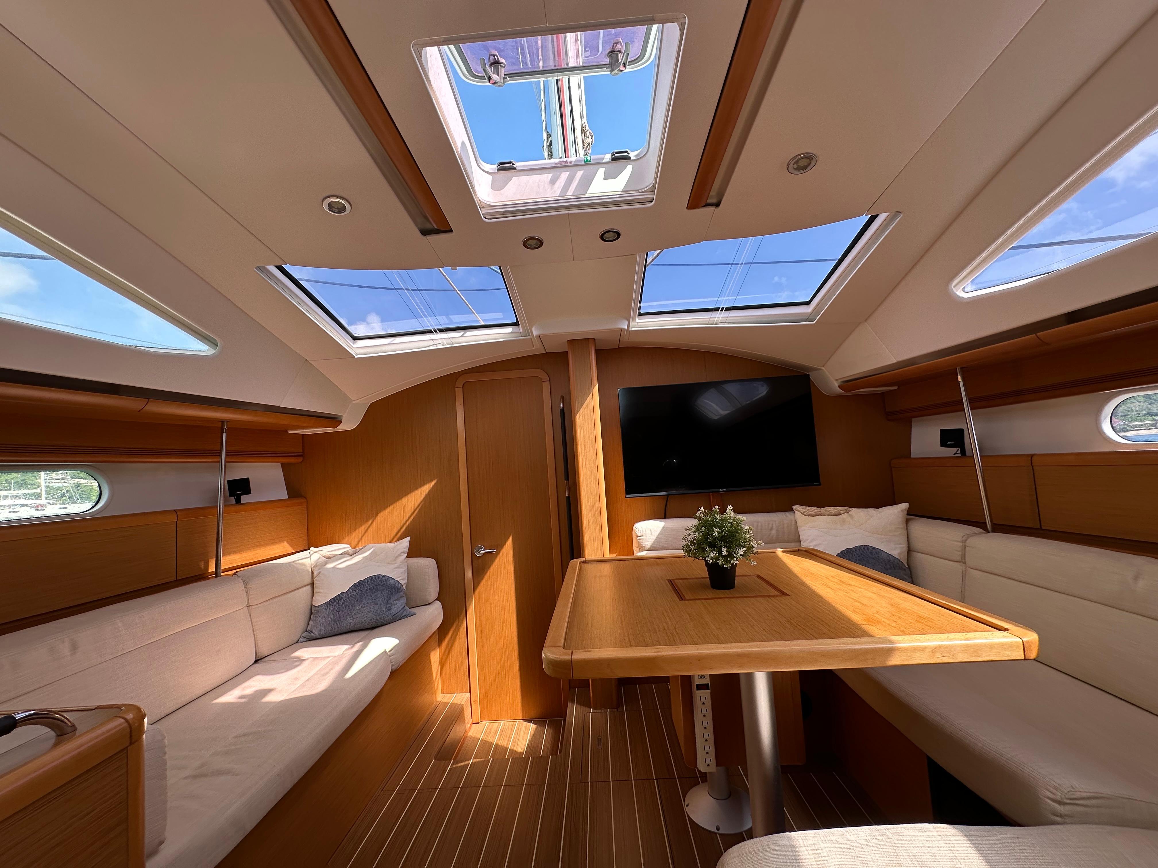 Jeanneau-Sun Odyssey 45 DS 2011-Point Final GD-9753619 | Thumbnail