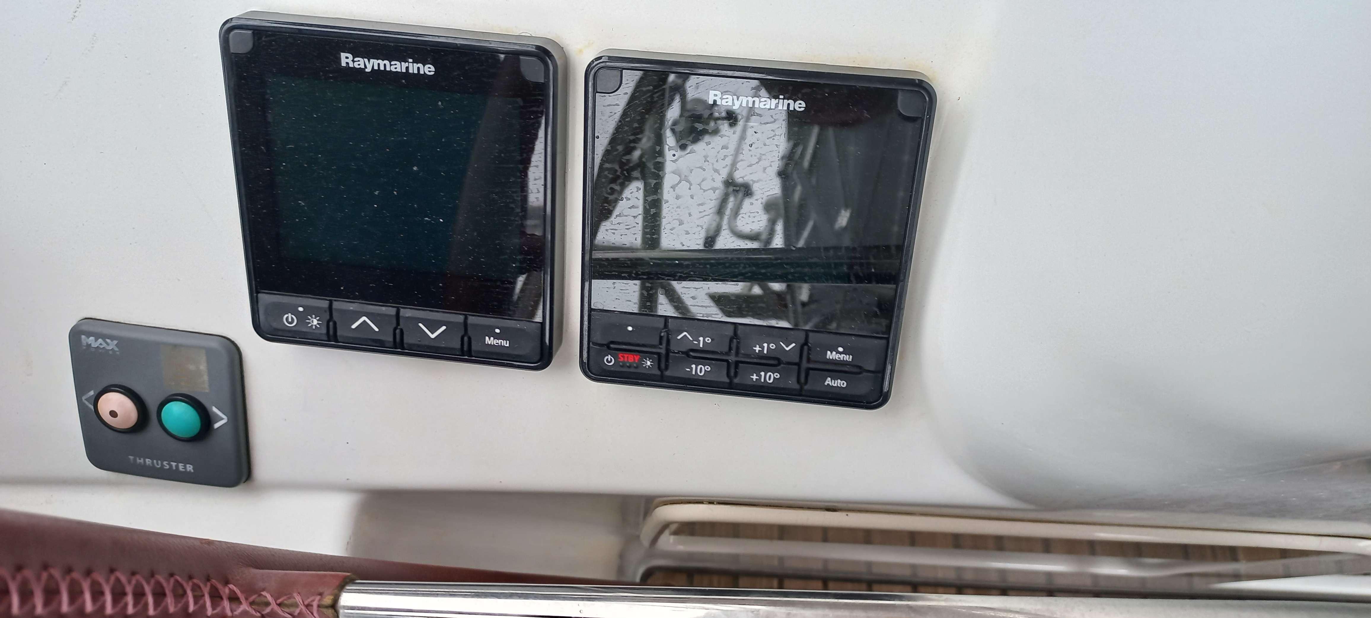 Jeanneau-Sun Odyssey 45 DS 2011-Point Final GD-9753619 | Thumbnail