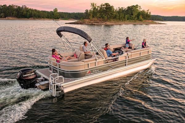 2019 Sun Tracker boat for sale, model of the boat is Party Barge 24 DLX & Image # 5 of 15
