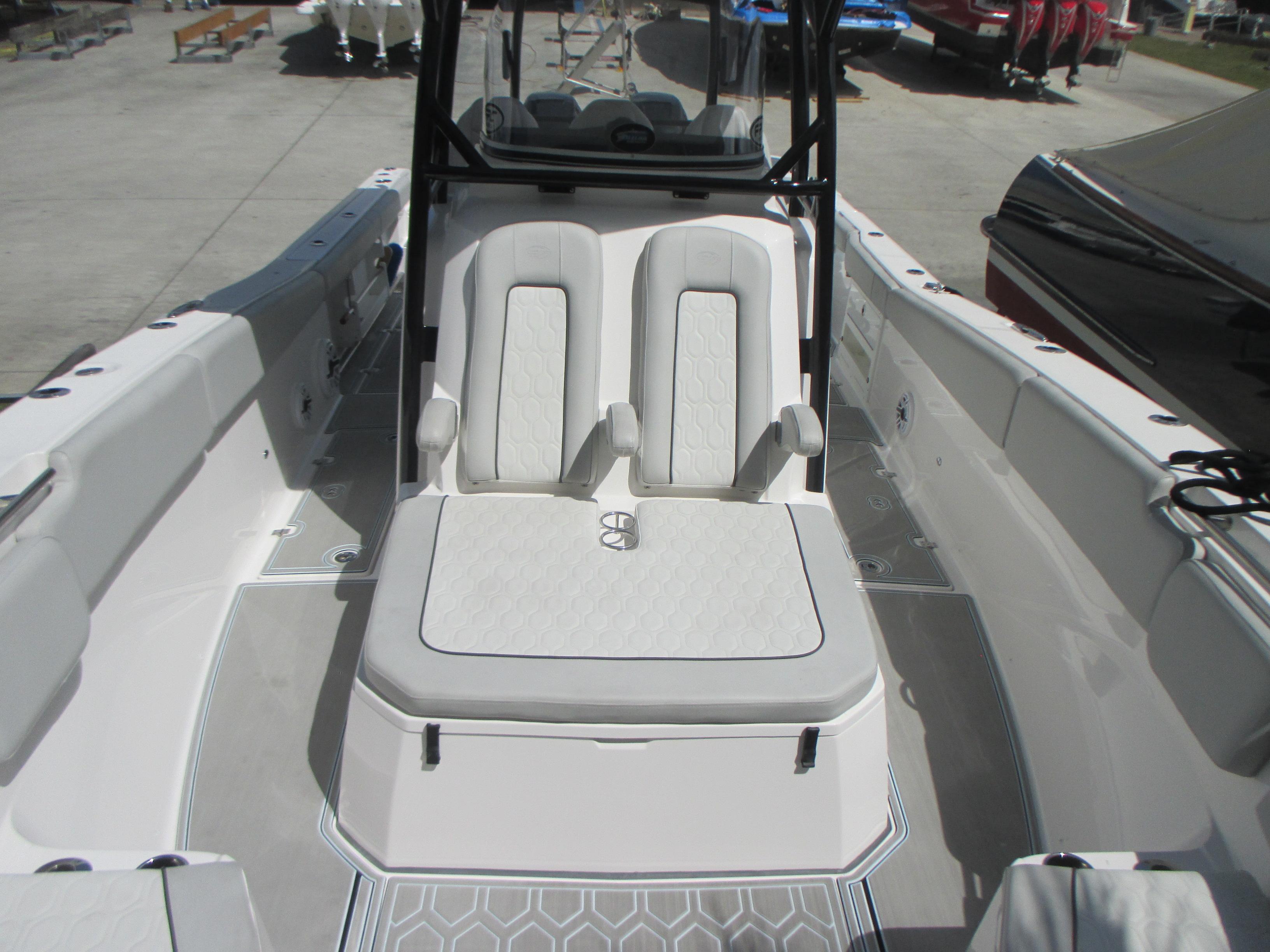 2023-sea-fox-328-commander-power-9753602-20250410085539279-1_XLARGE