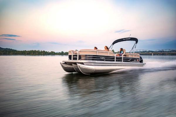 2019 Sun Tracker boat for sale, model of the boat is Party Barge 24 XP3 & Image # 8 of 21