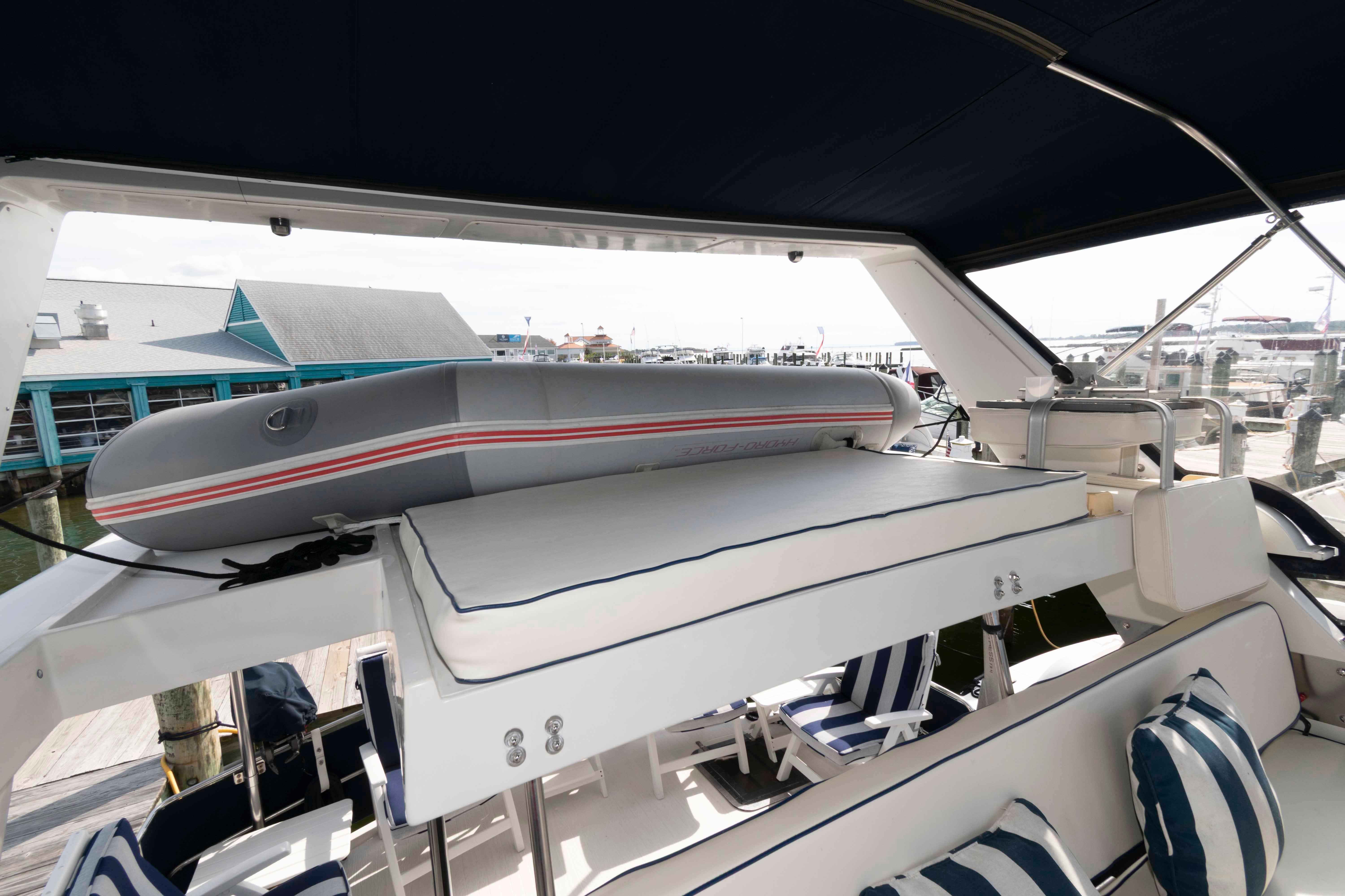 M 9703 TW Knot 10 Yacht Sales M 9703 TW Knot 10 Yacht Sales