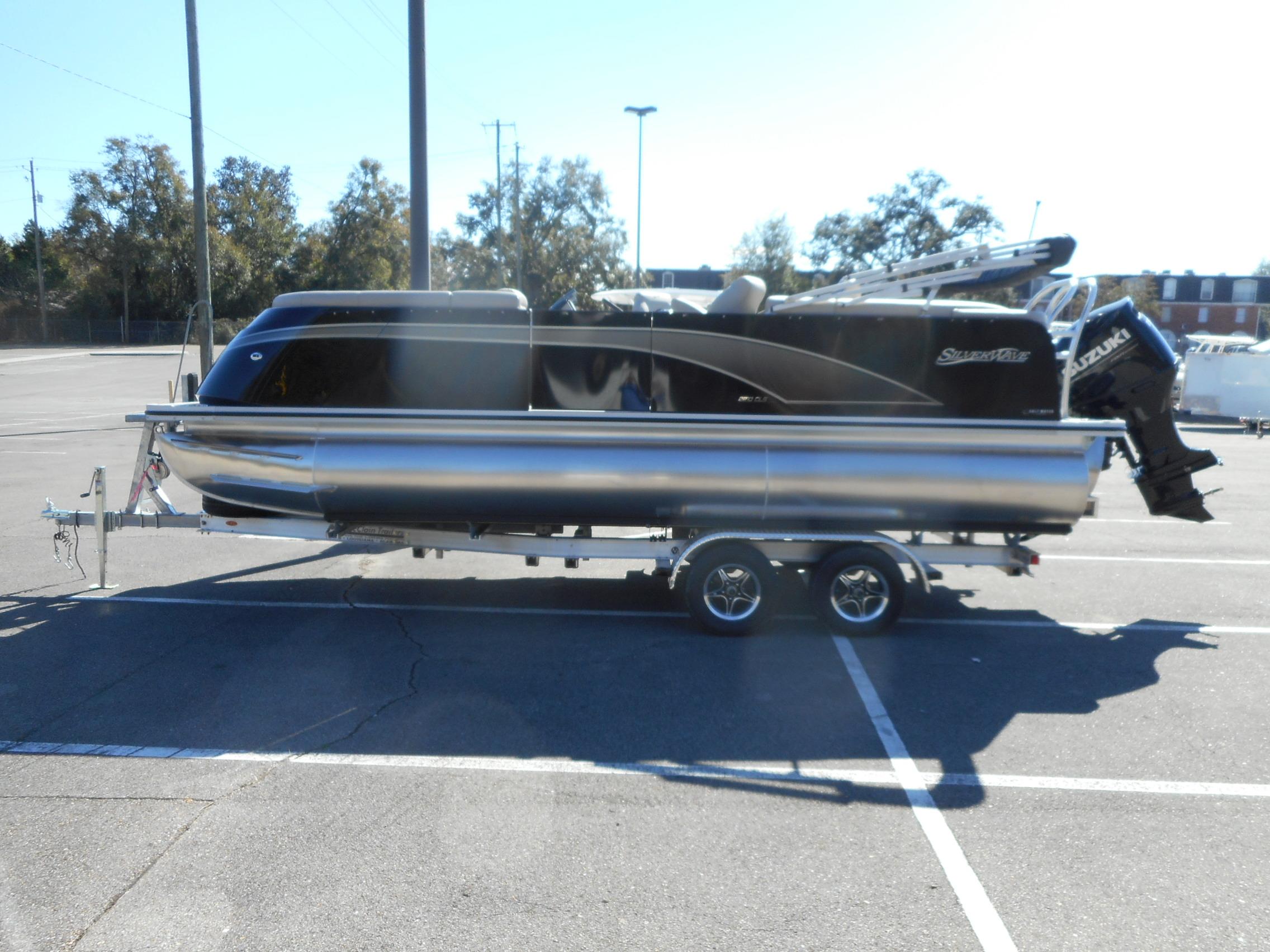 New  2022 22' Silver Wave 2210 SW3 CLS Pontoon Boat in Slidell, Louisiana