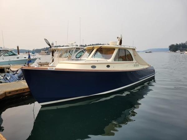 2017 34 Hinckley Talaria 34 Boats for Sale