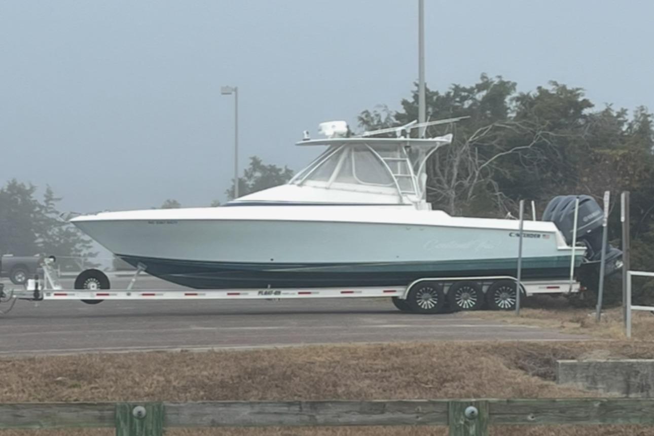 2008 Contender 36 Fisharound