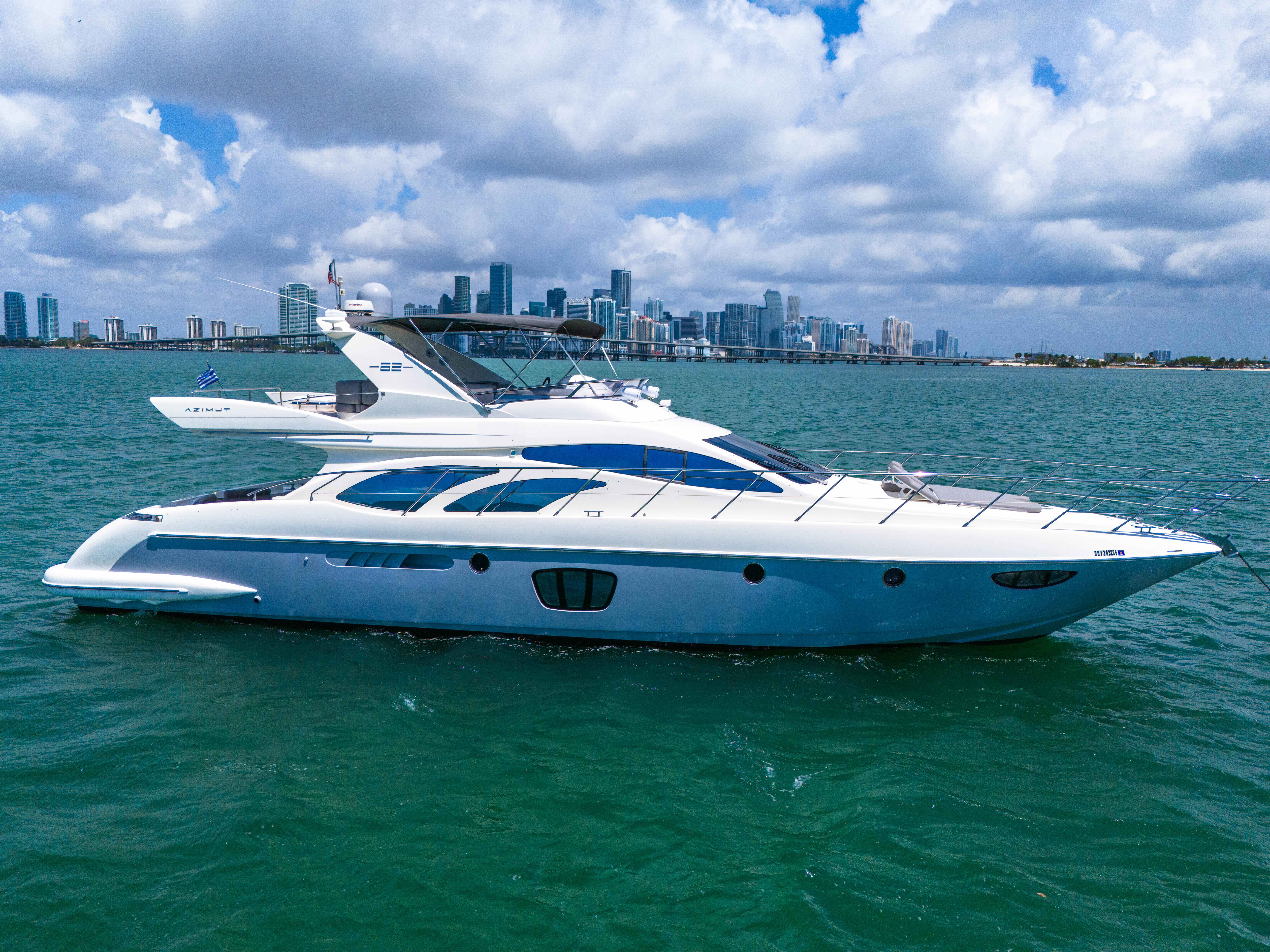 2008-azimut-62e-power-9693625-20250502120252645-1_XLARGE