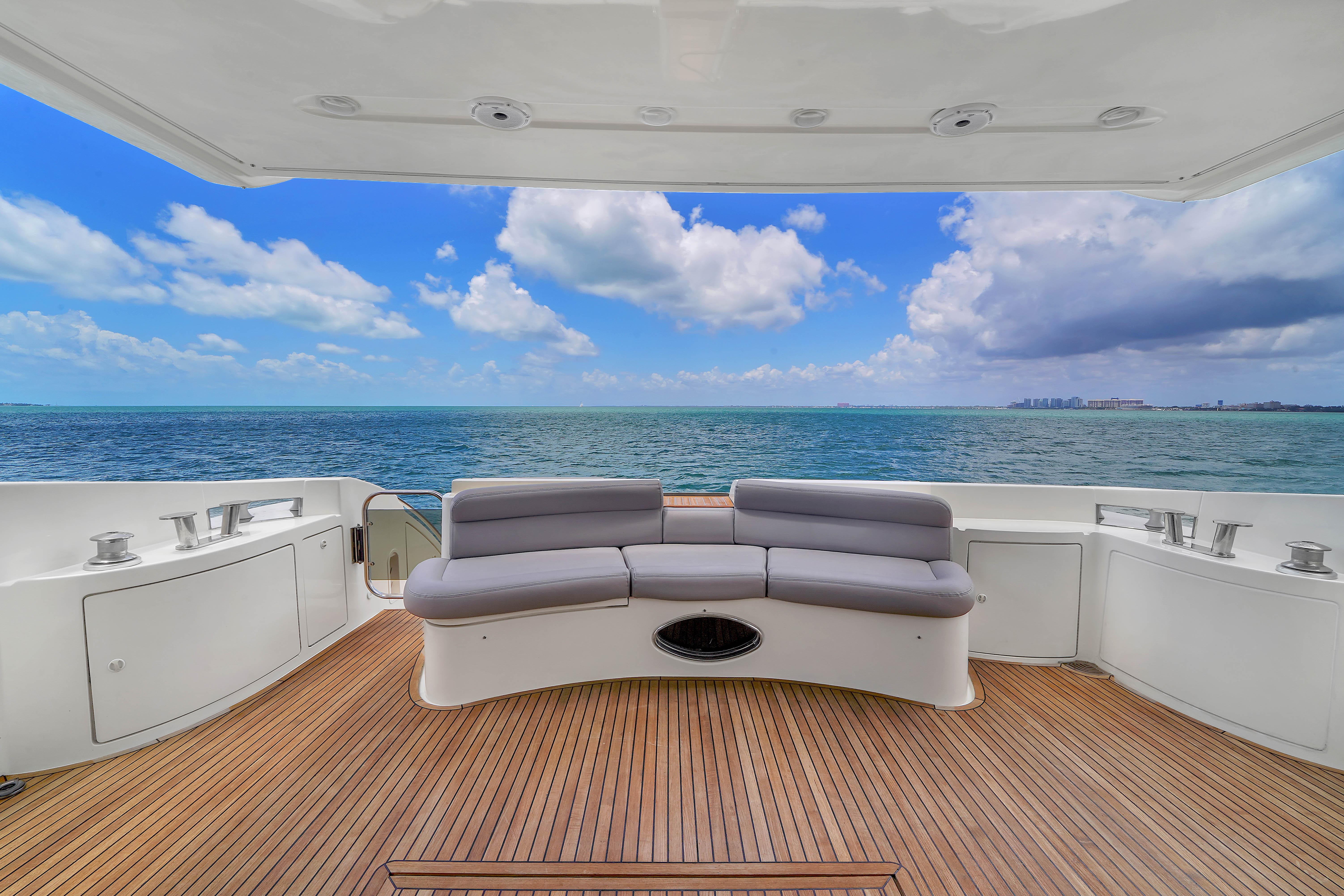 2008-azimut-62e-power-9693625-20250502120655939-1_XLARGE