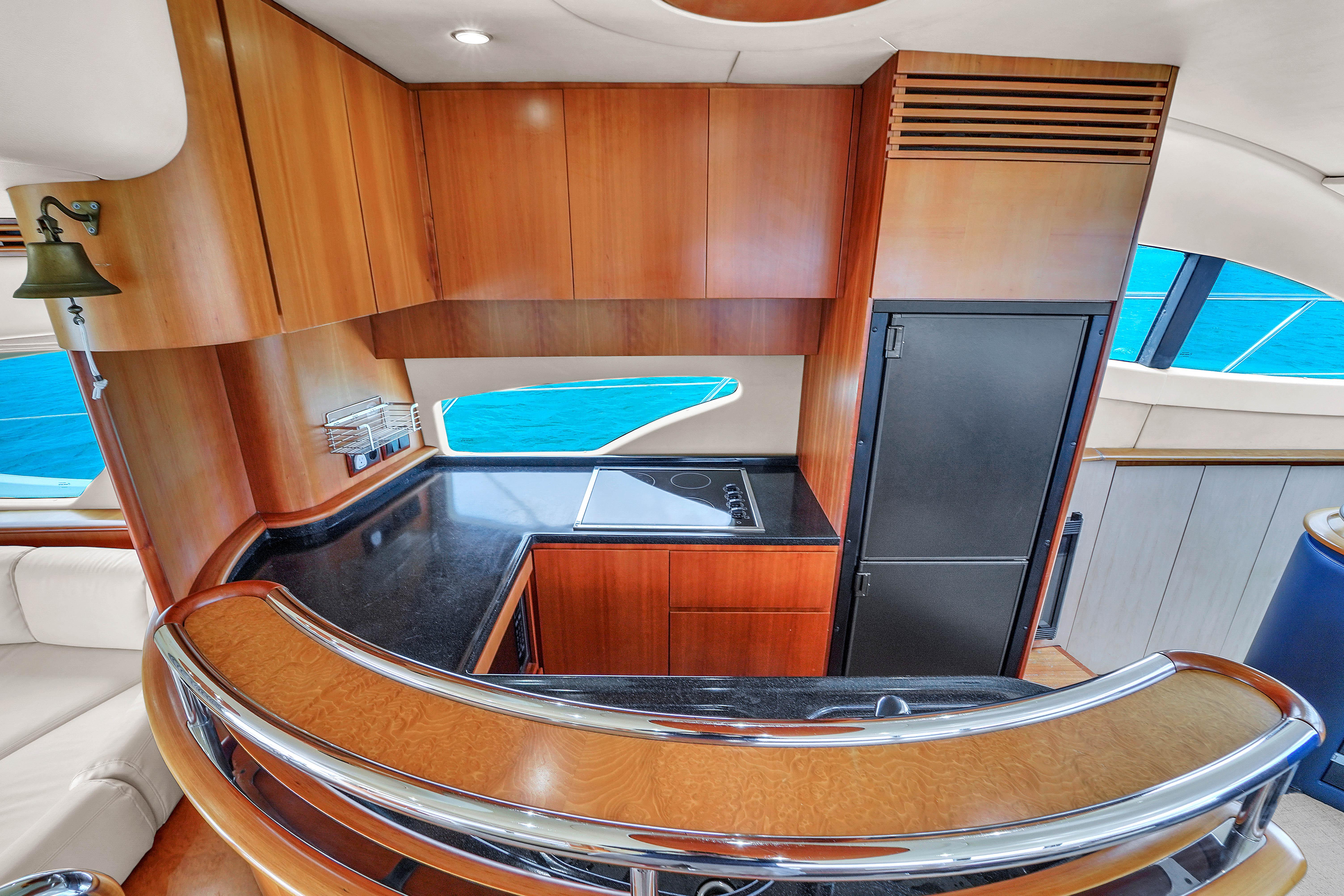 2008-azimut-62e-power-9693625-20250502120754295-1_XLARGE