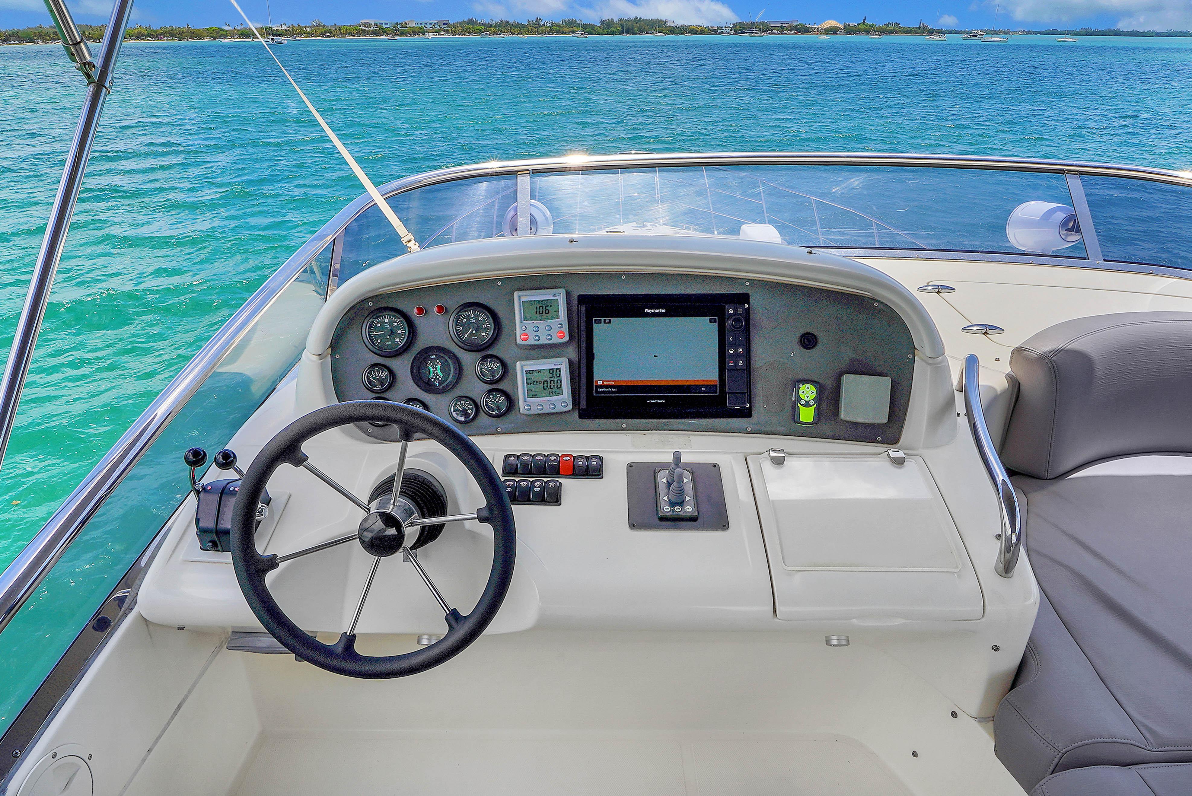 2008-azimut-62e-power-9693625-20250502121050904-1_XLARGE