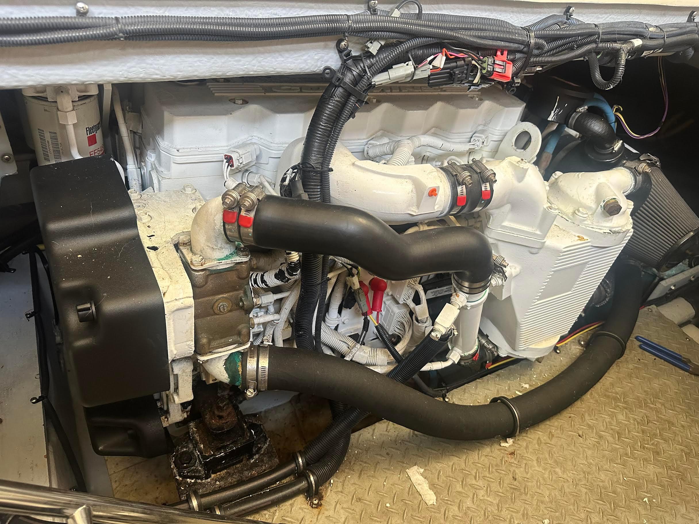 Port Cummins Diesel Engine