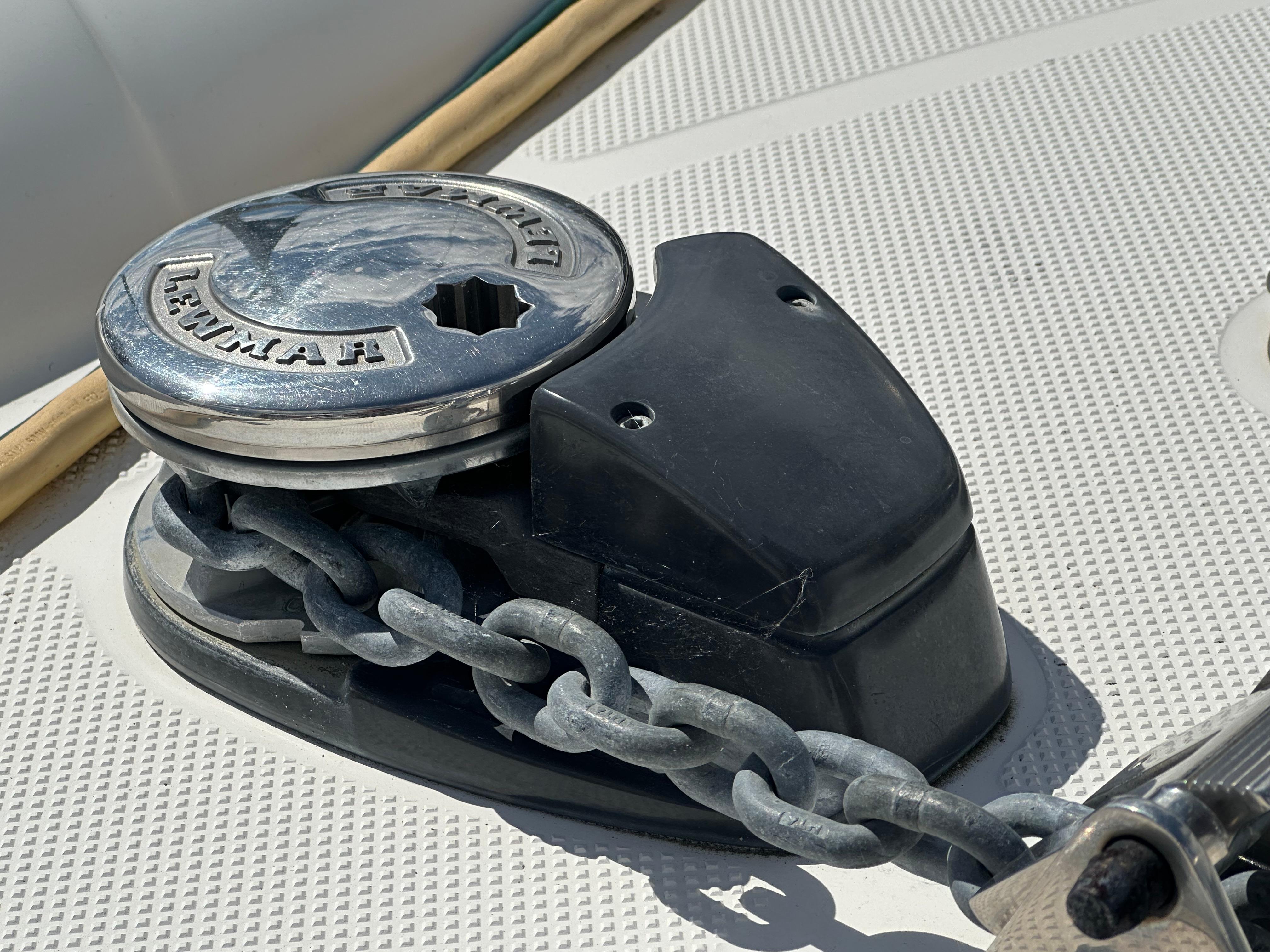 Lewmar Electric Bow Windlass