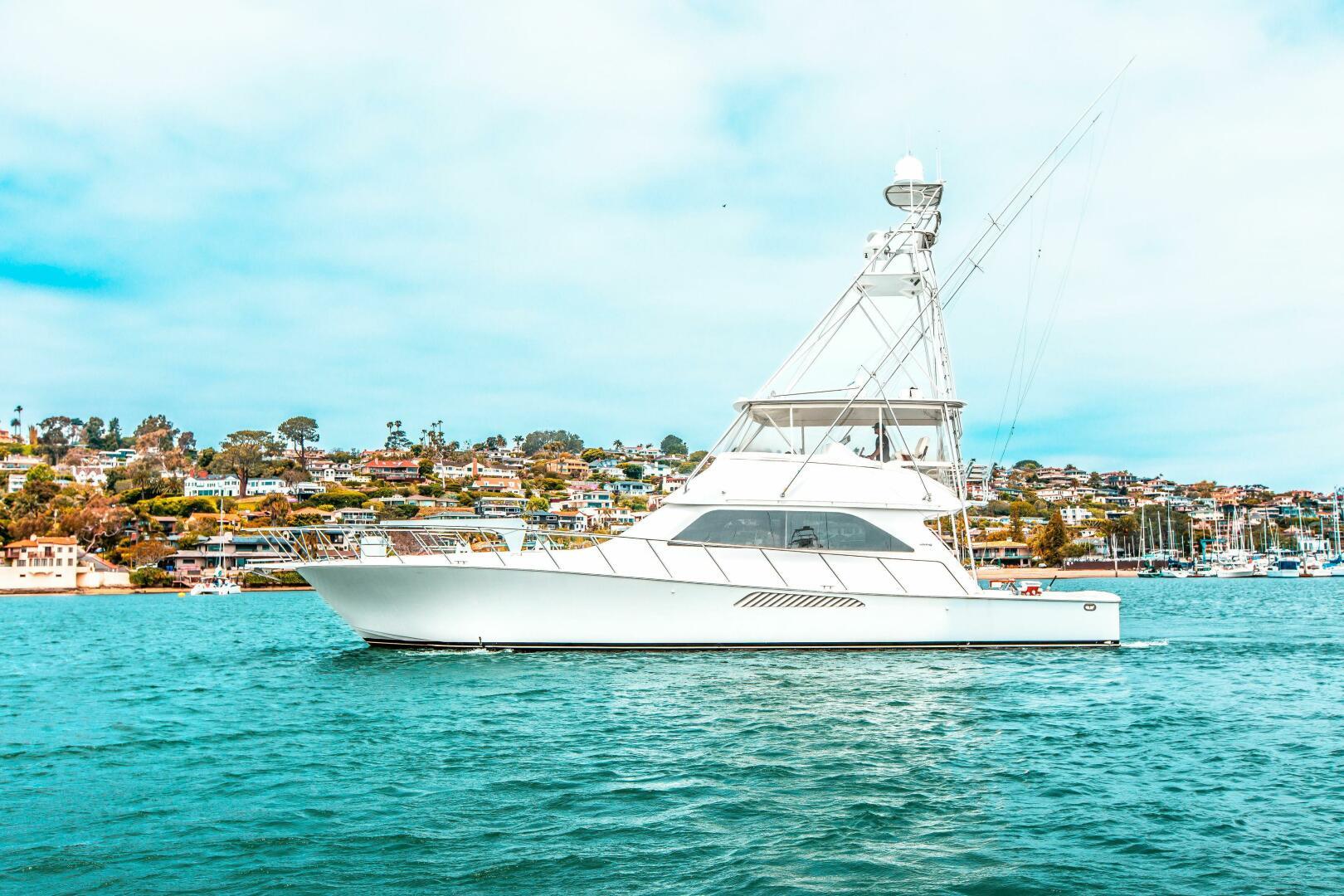 61′ Viking 2002 Yacht for Sale