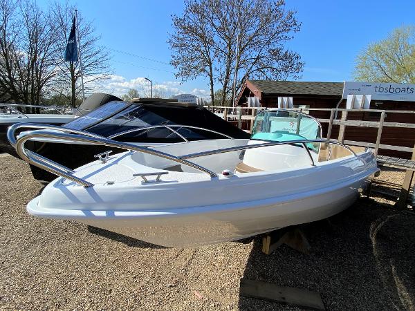 Tender BMY Tridente Sport V550