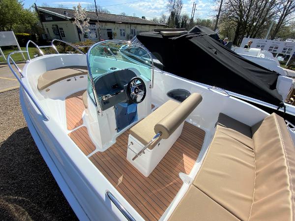 2021 Tridente V550 Sport / Yamaha 80hp
