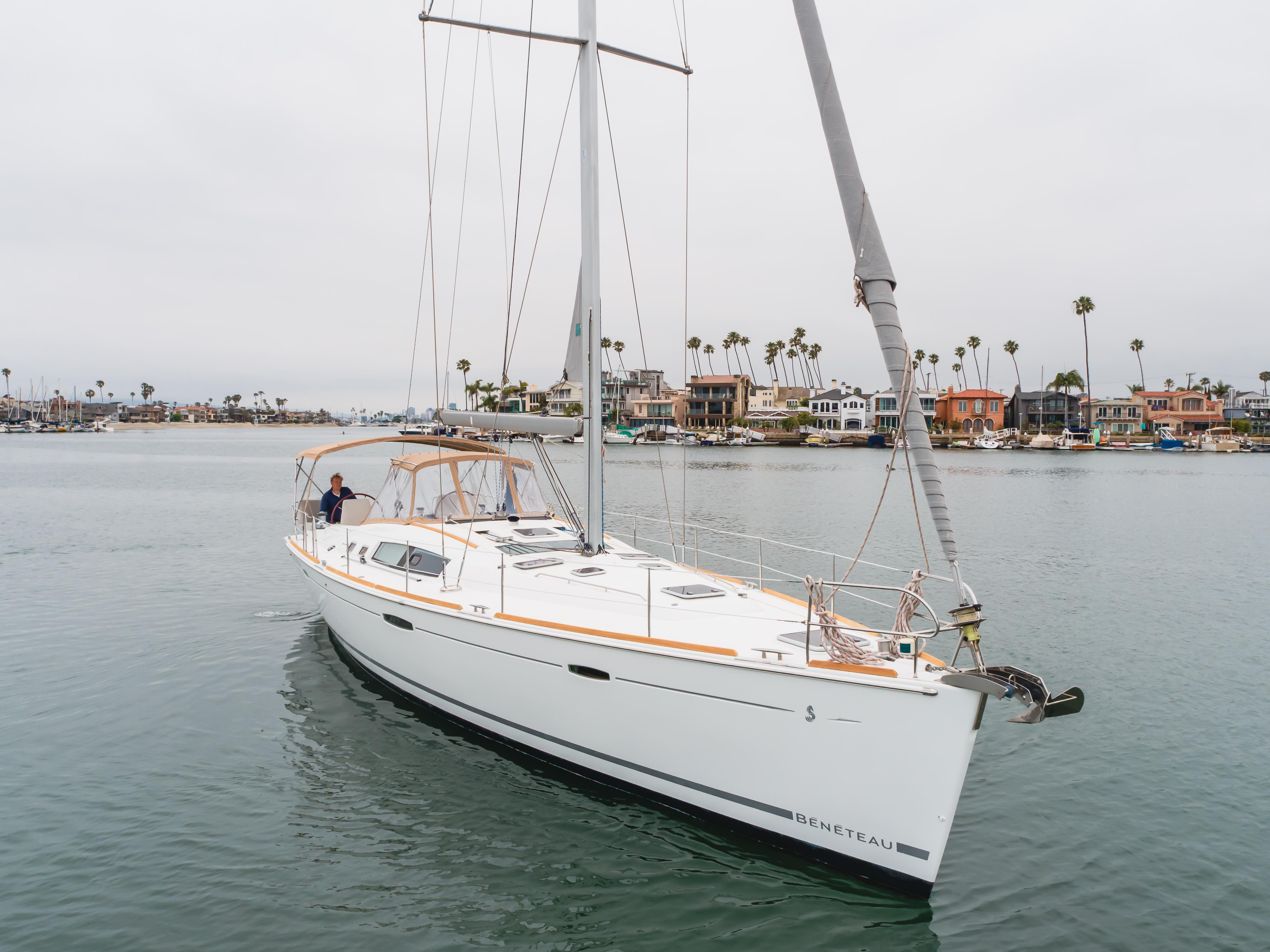 Yacht Photos Pics