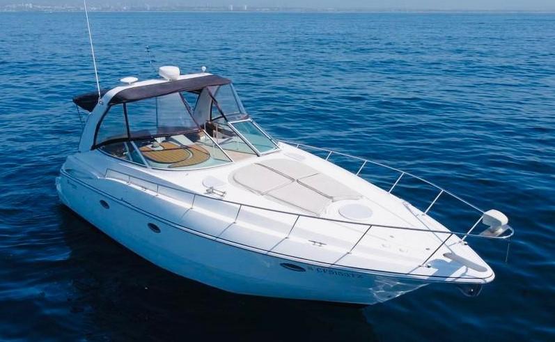 36′ Cruisers 2001 Yacht for Sale