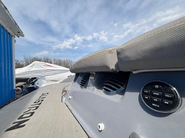 2021 Glastron GTS 185 Gallery