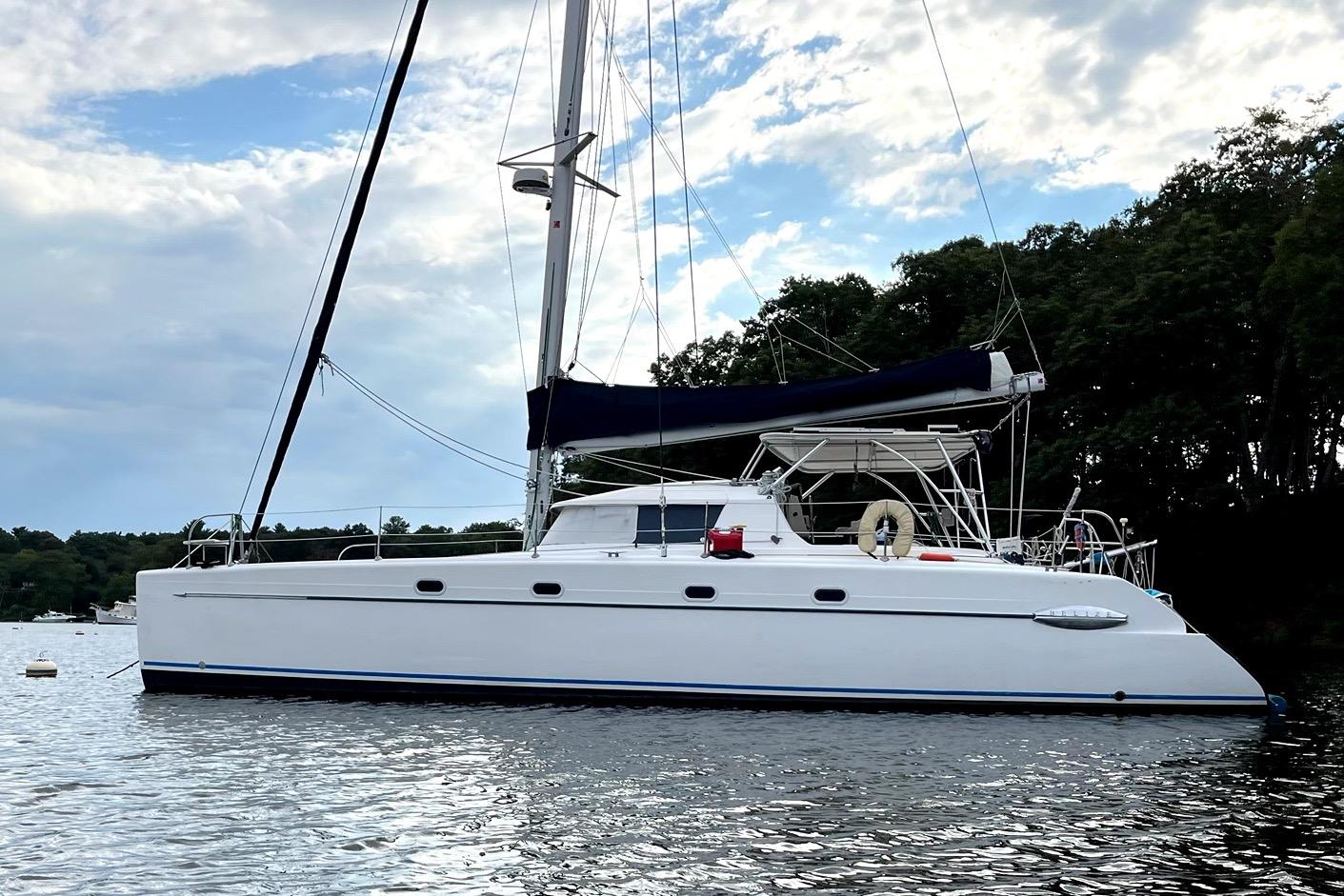 2000 Fountaine Pajot