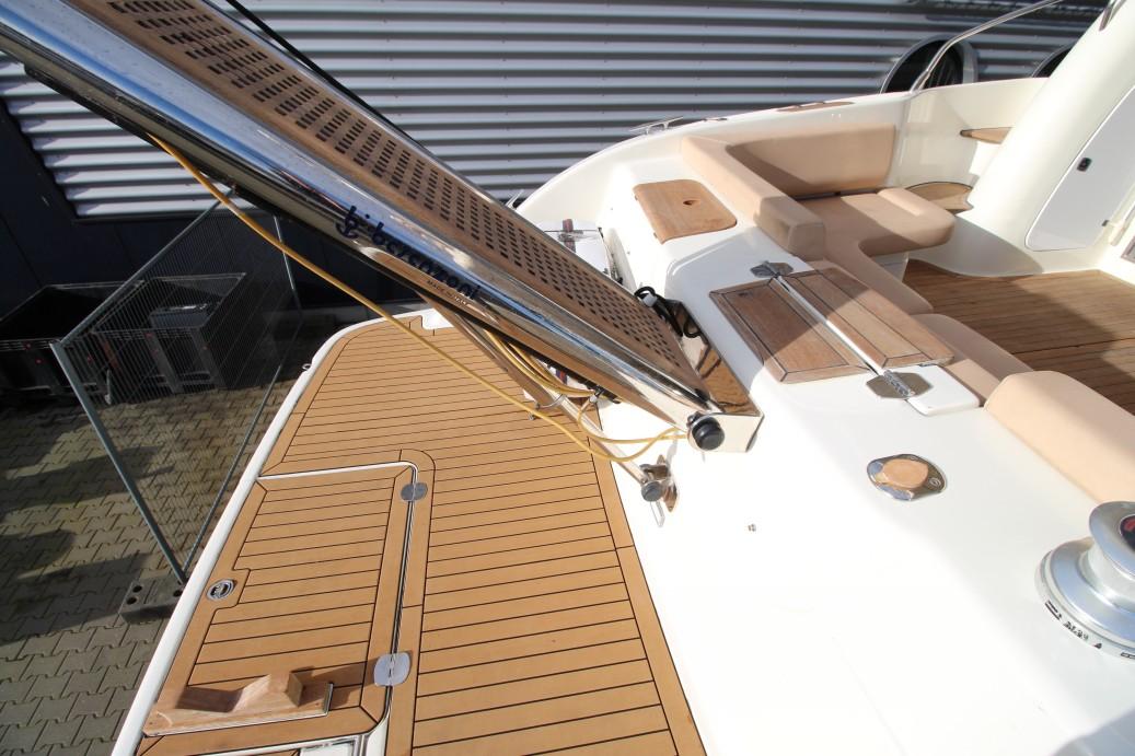 2008 Cranchi Atlantique 50 large 8