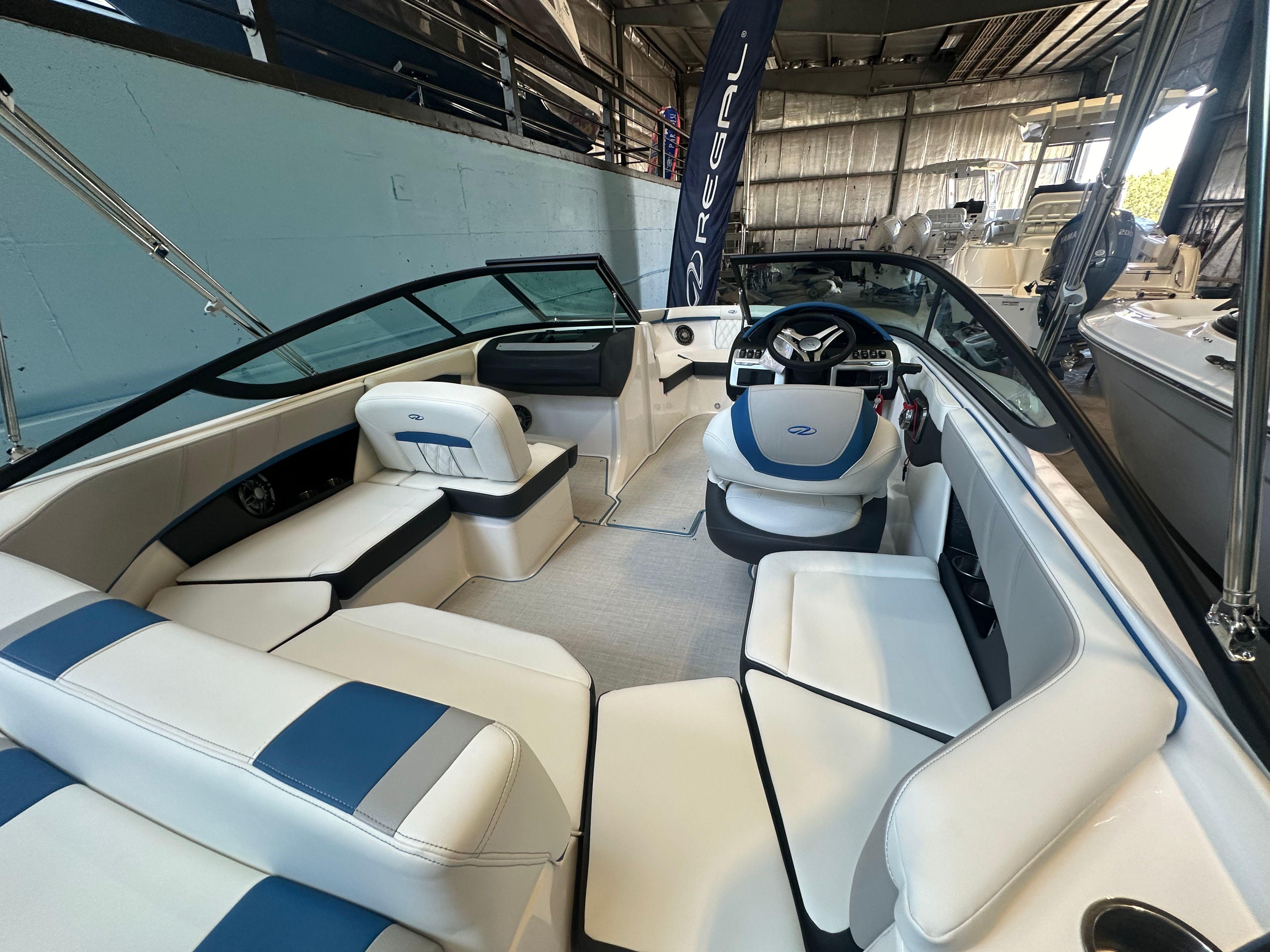 2025 Regal 2000ES Bowrider-8