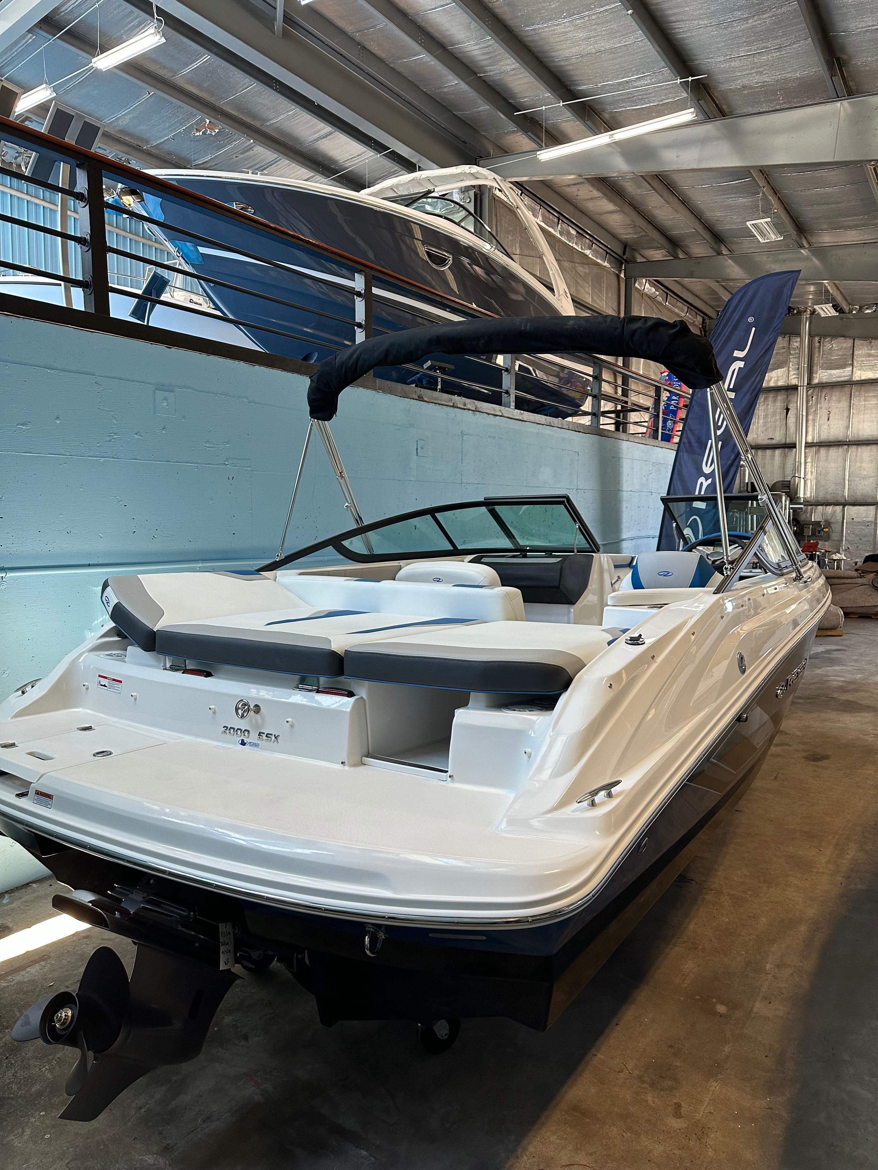 2025 Regal 2000ES Bowrider-5