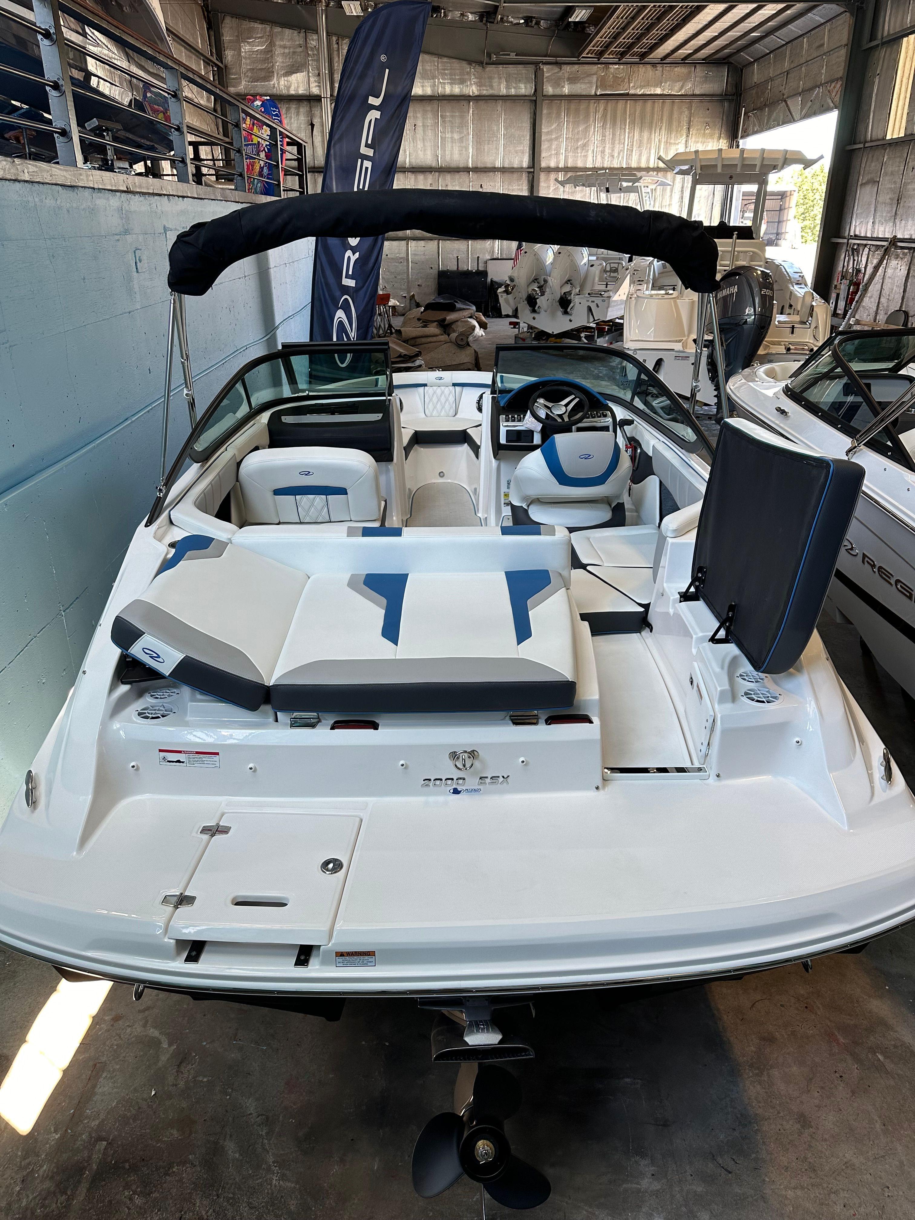 2025 Regal 2000ES Bowrider-6