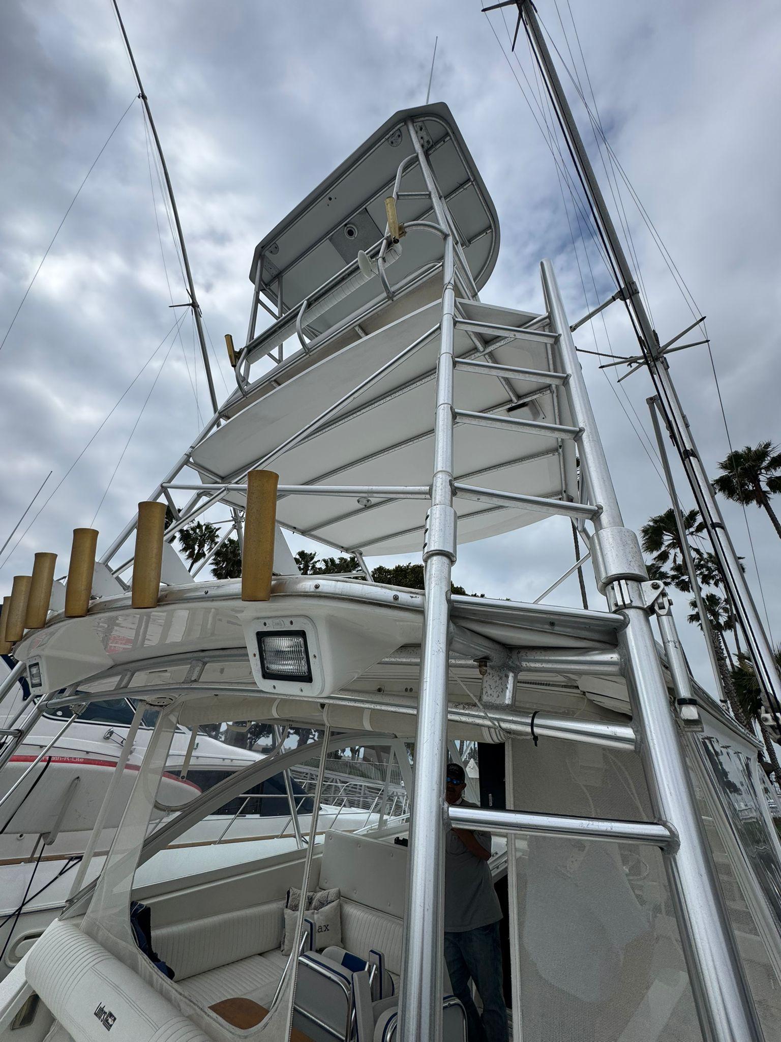 2007-luhrs-41-express-power-9773661-20250529121239930-1_XLARGE