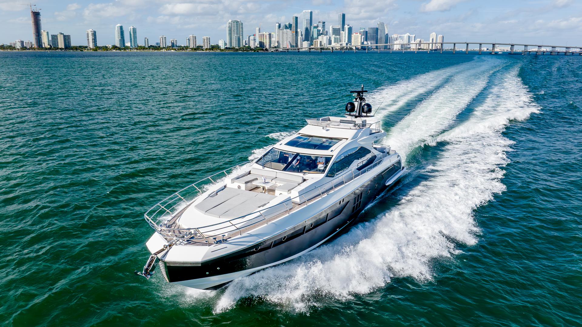 2016 Azimut 77S