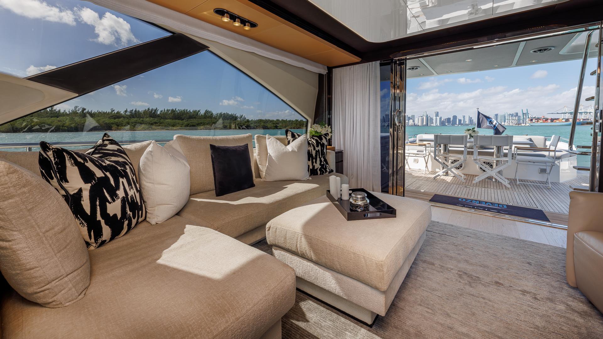 2016 Azimut 77S