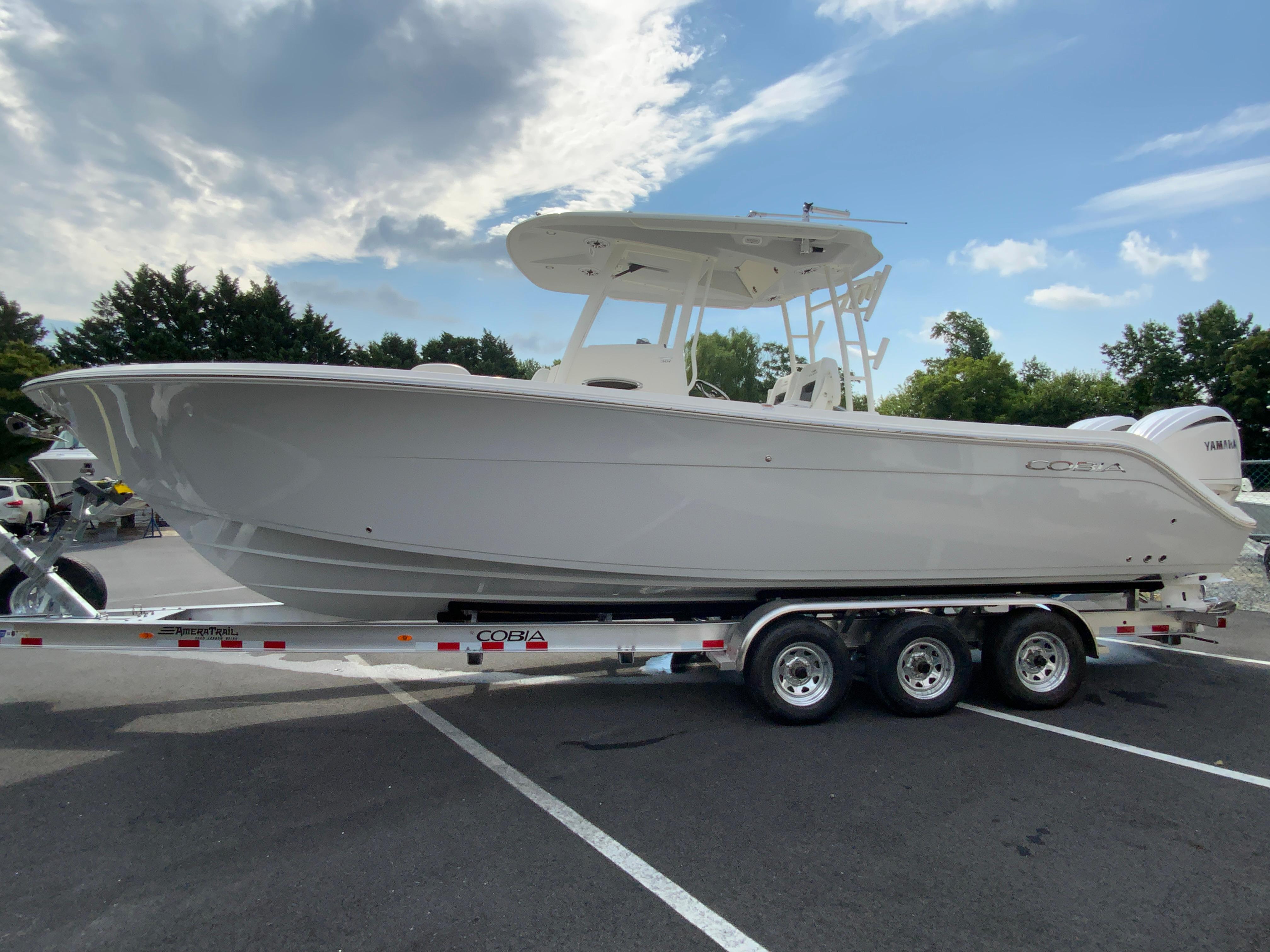 2024 Cobia 301 Center Console-8